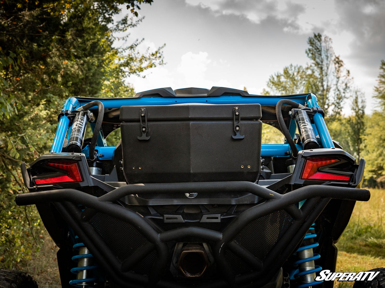 https://media.superatv.com/media/catalog/product/c/a/can-am_maverick_x3_rear_cargo_box_3.jpg?optimize=high&fit=bounds&height=&width=3840&quality=85&auto=webp&format=pjpg