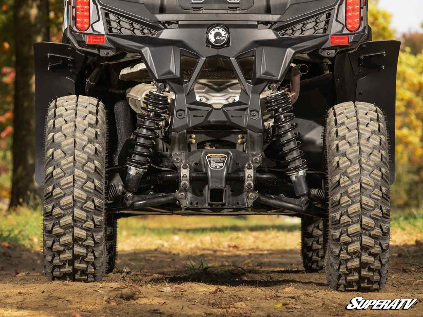 https://media.superatv.com/media/catalog/product/c/a/can-am_trail_low_profile_fender_flares_3_1.jpg?optimize=high&fit=bounds&height=&width=3840&quality=85&auto=webp&format=pjpg