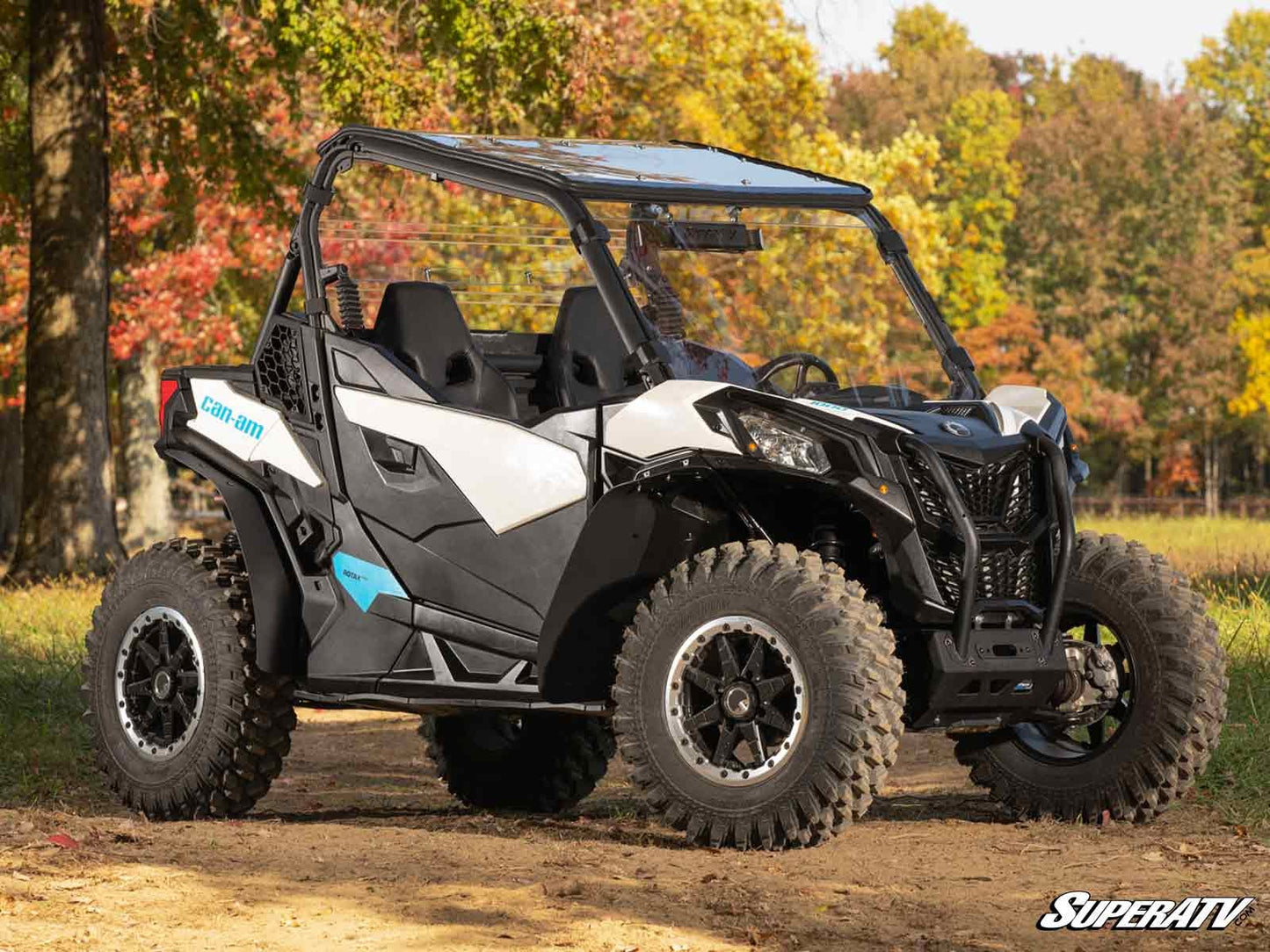 https://media.superatv.com/media/catalog/product/c/a/can-am_trail_low_profile_fender_flares_4_1.jpg?optimize=high&fit=bounds&height=&width=3840&quality=85&auto=webp&format=pjpg