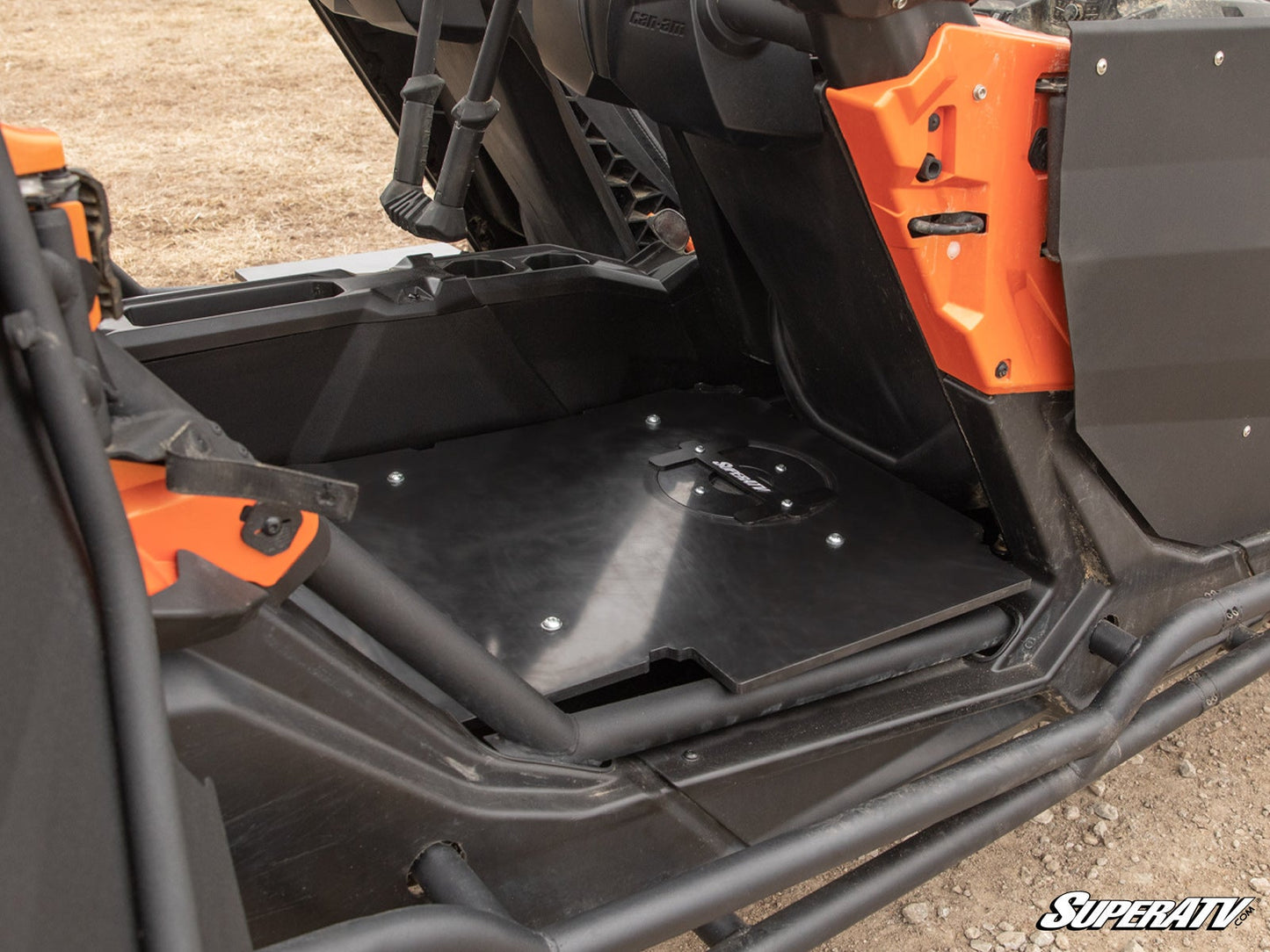 https://media.superatv.com/media/catalog/product/c/a/can-am_x3max_rear_cargo_seat_cover_4.jpg?optimize=high&fit=bounds&height=&width=3840&quality=85&auto=webp&format=pjpg