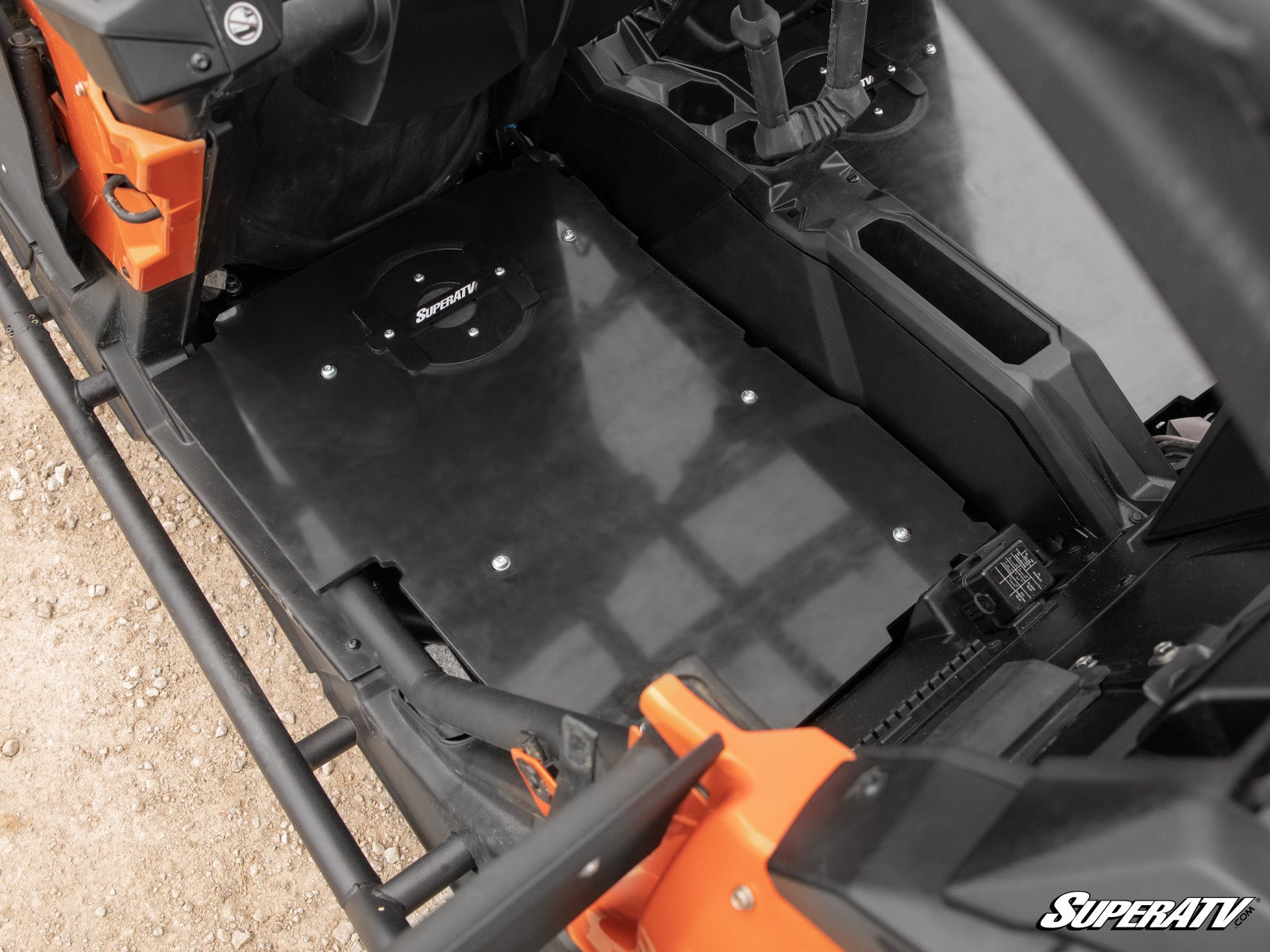 https://media.superatv.com/media/catalog/product/c/a/can-am_x3max_rear_cargo_seat_cover_7.jpg?optimize=high&fit=bounds&height=&width=3840&quality=85&auto=webp&format=pjpg