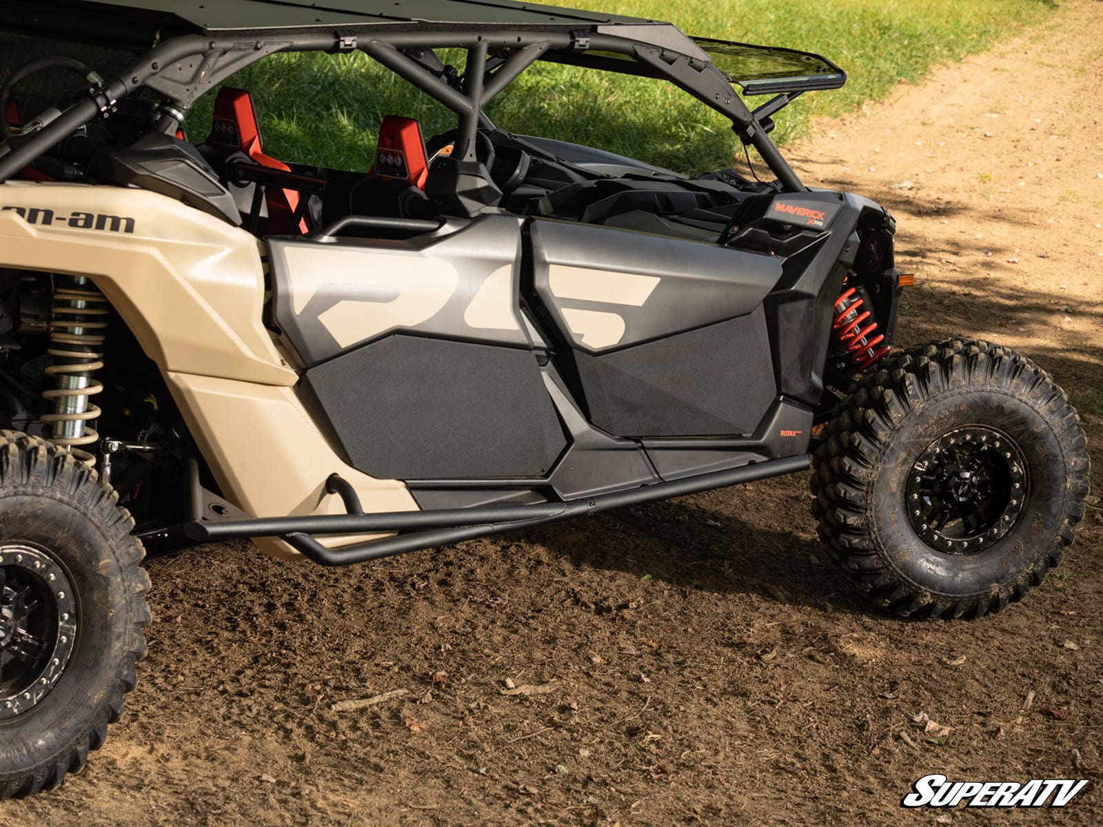https://media.superatv.com/media/catalog/product/c/a/can-am_x3rs_max_nerf_bars_7.jpg