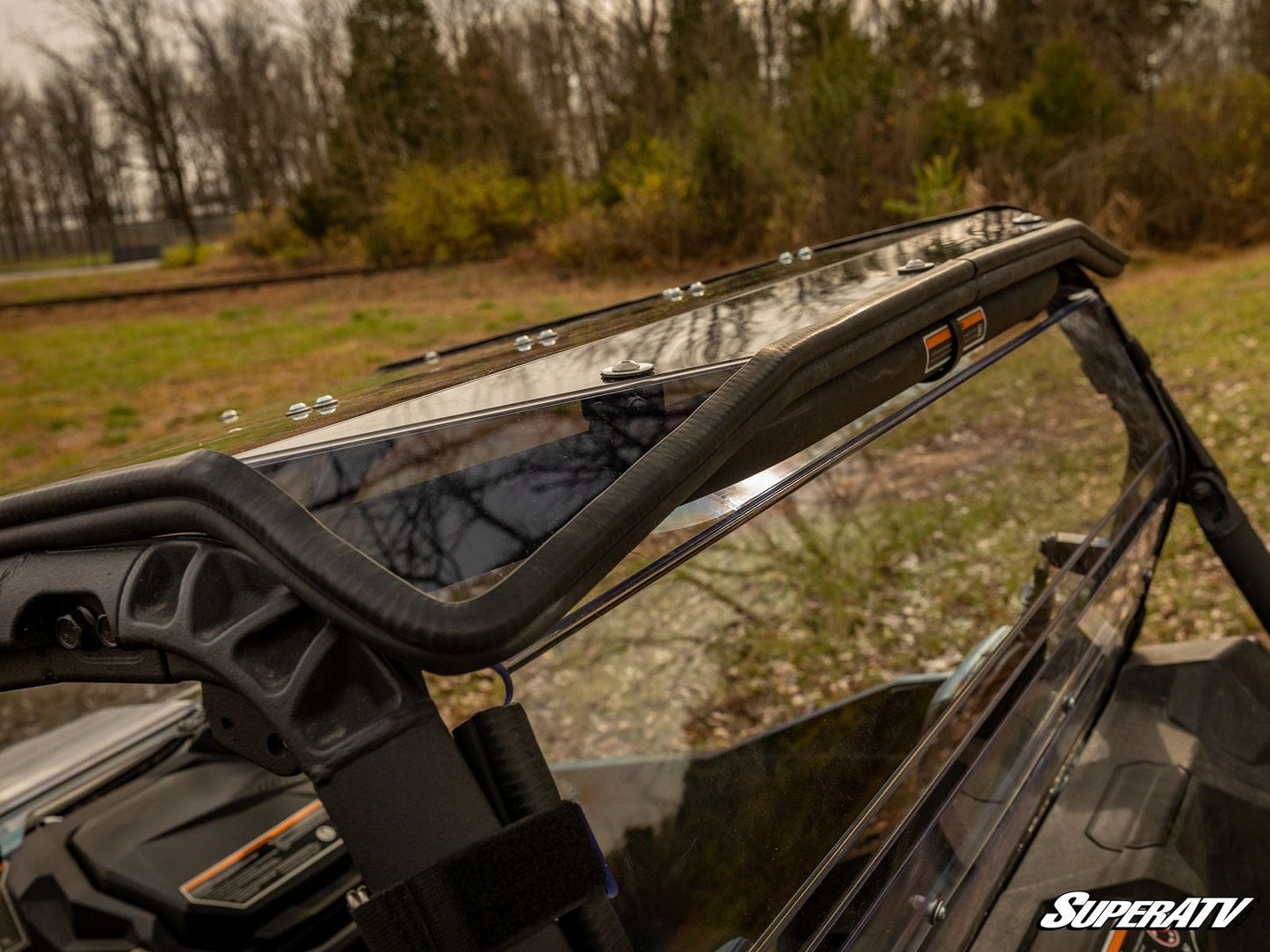 https://media.superatv.com/media/catalog/product/c/a/canam-roof2_2.jpeg?optimize=high&fit=bounds&height=&width=3840&quality=85&auto=webp&format=pjpg