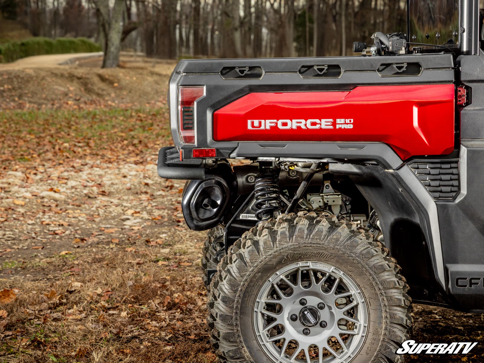https://media.superatv.com/media/catalog/product/c/f/cf-moto-u10-tube-rear-bumper_05a.jpg