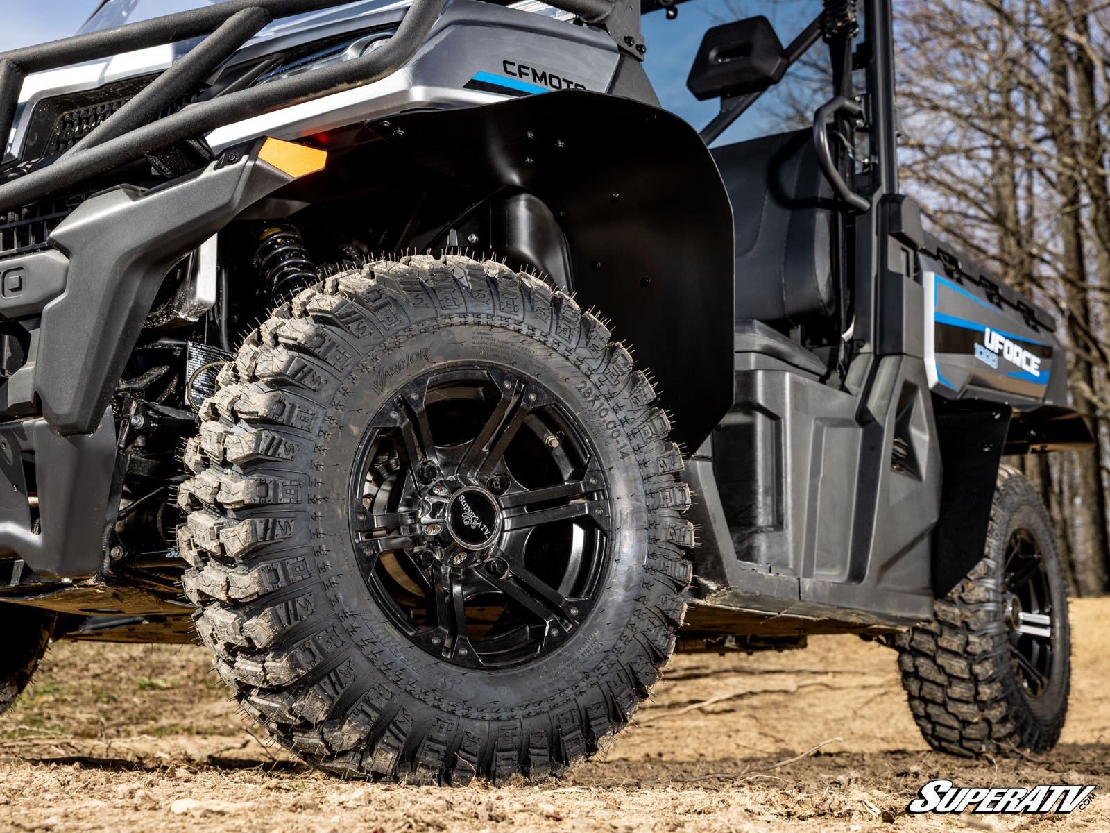 https://media.superatv.com/media/catalog/product/c/f/cf-moto-uforce-1000-flat-fender-flares_09.jpg
