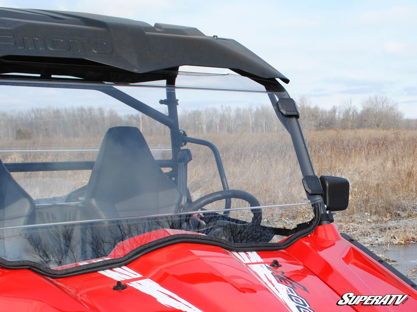 https://media.superatv.com/media/catalog/product/c/f/cfmoto-zforce-800ex-scratch-resistant-full-windshield-04.jpg?optimize=high&fit=bounds&height=&width=3840&quality=85&auto=webp&format=pjpg