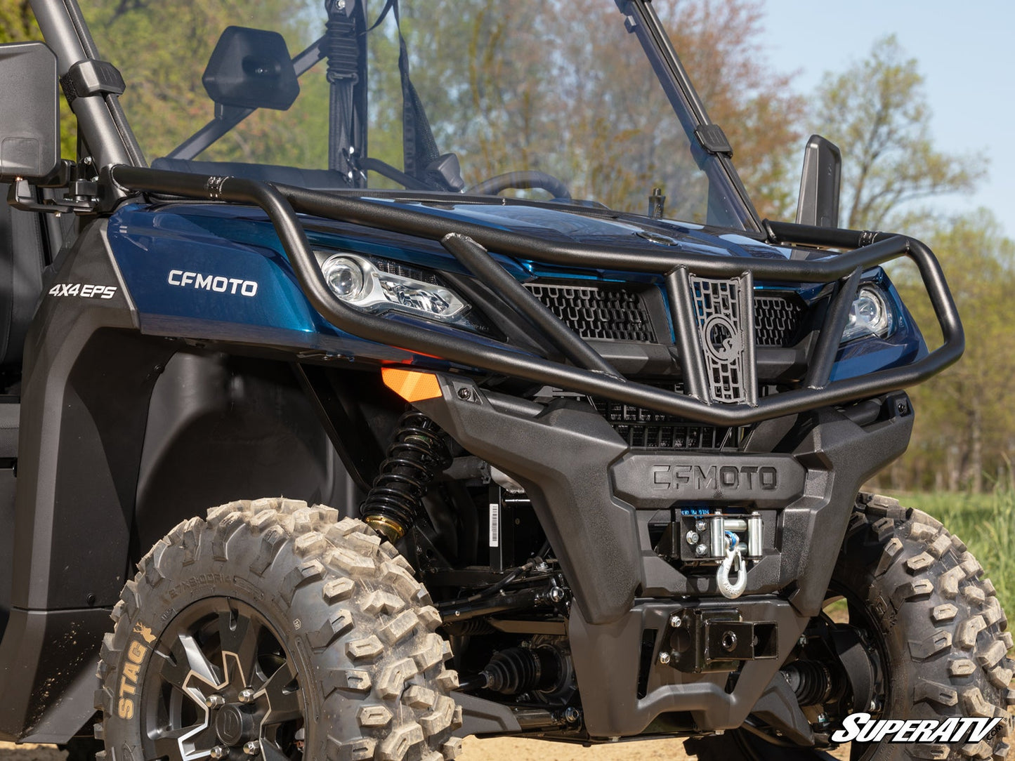 https://media.superatv.com/media/catalog/product/c/f/cfmoto_uf1000_front_bumper_gaurd_4.jpg?optimize=high&fit=bounds&height=&width=3840&quality=85&auto=webp&format=pjpg