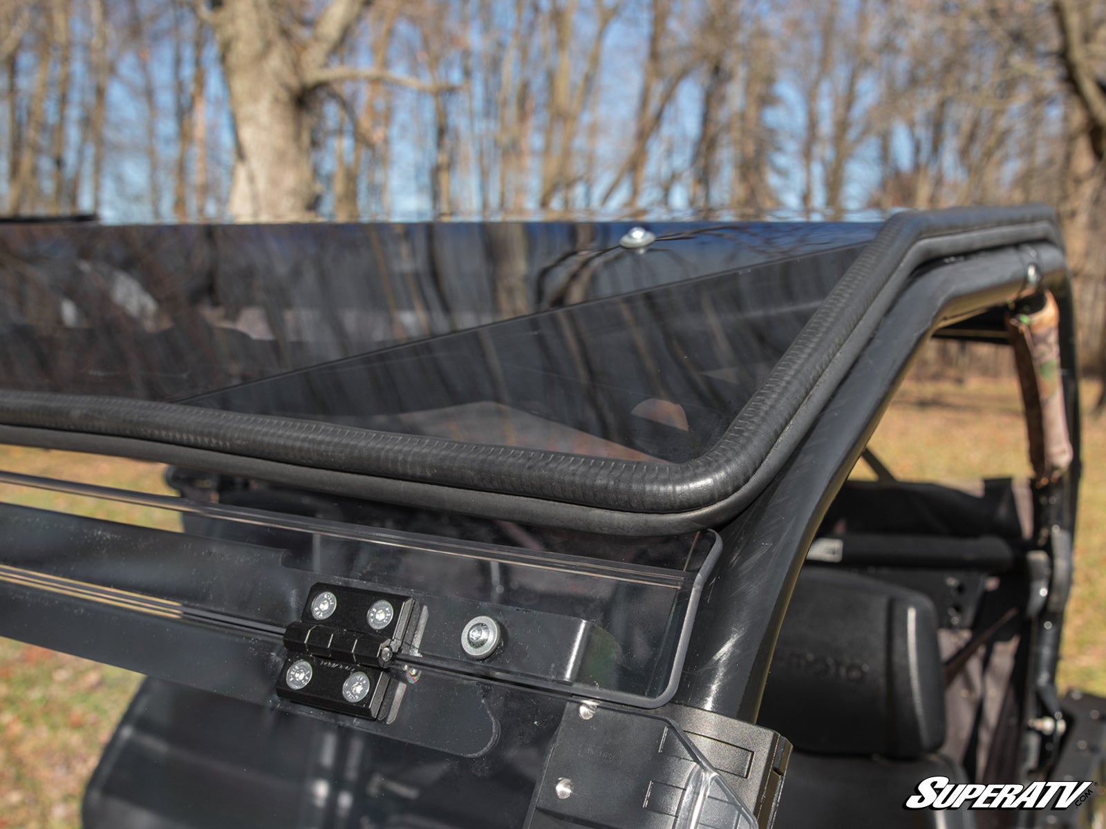 https://media.superatv.com/media/catalog/product/c/f/cfmoto_uf800_tinted_roof_6_1.jpg?optimize=high&fit=bounds&height=&width=3840&quality=85&auto=webp&format=pjpg