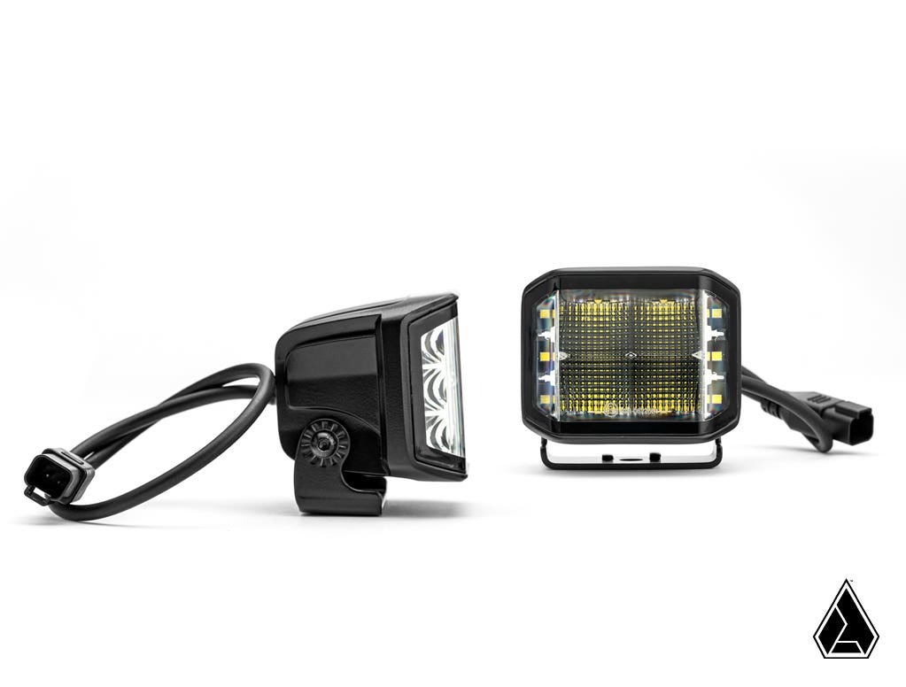 https://media.superatv.com/media/catalog/product/c/u/cube_light_white_light_01_1_1.jpg