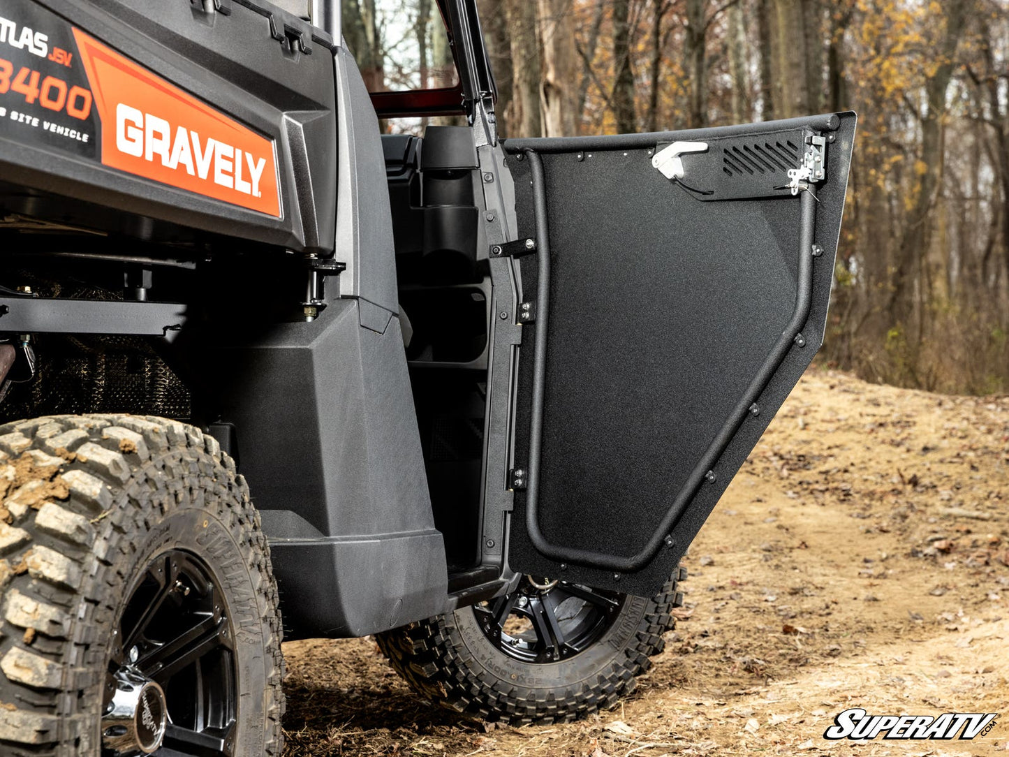 https://media.superatv.com/media/catalog/product/g/r/gravely-atlas-aluminum-half-doors_05.jpg