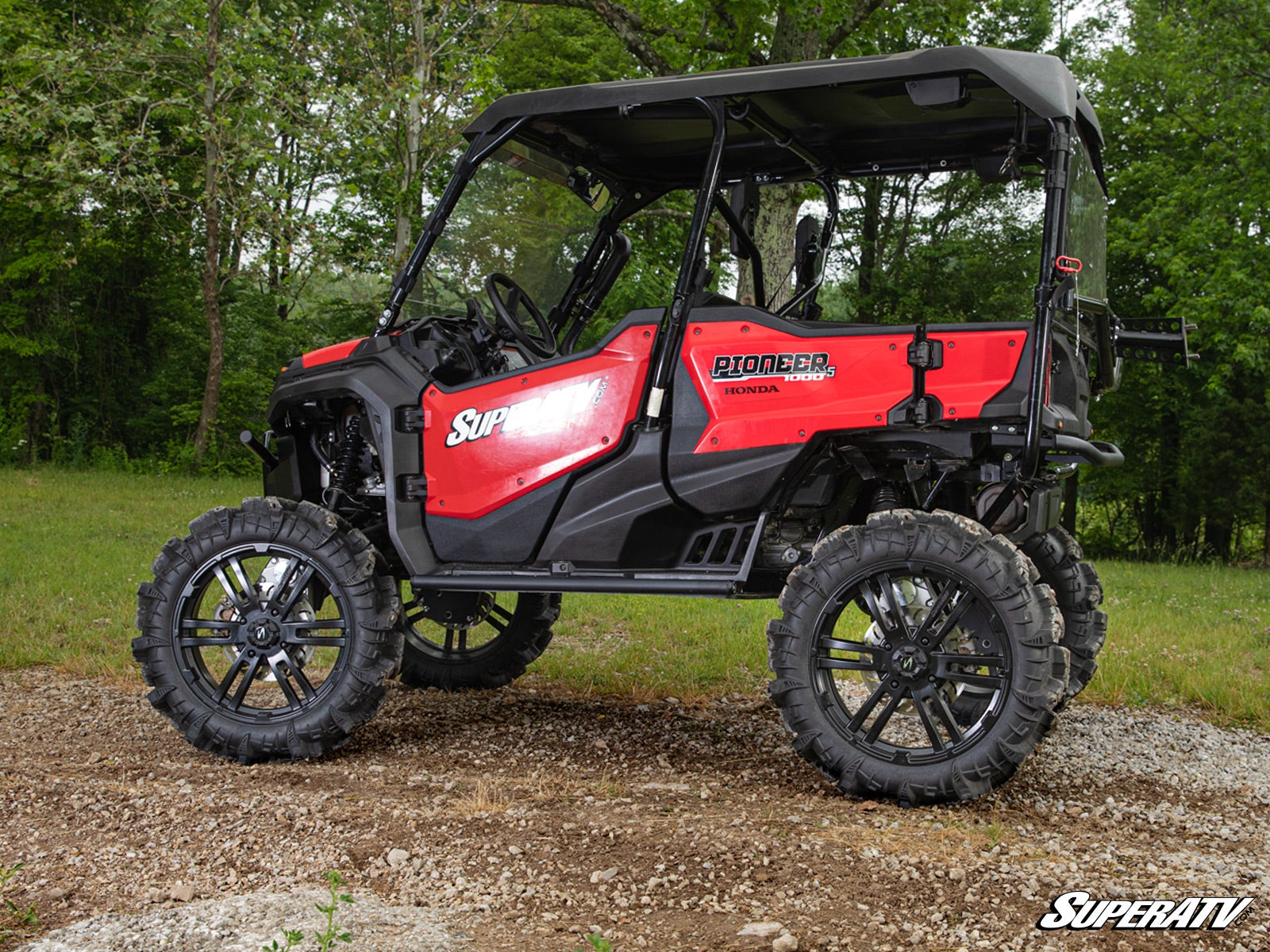 https://media.superatv.com/media/catalog/product/h/o/honda_pioneer_1k_nerf_bars_4.jpg?optimize=high&fit=bounds&height=&width=3840&quality=85&auto=webp&format=pjpg