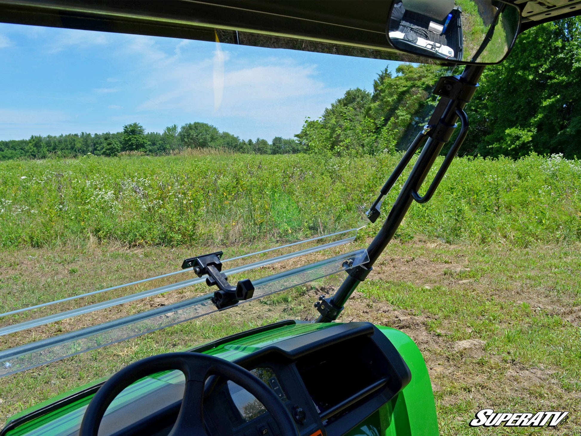 https://media.superatv.com/media/catalog/product/j/o/john-deere-gator-scratch-resistant-flip-windshield-05.jpg