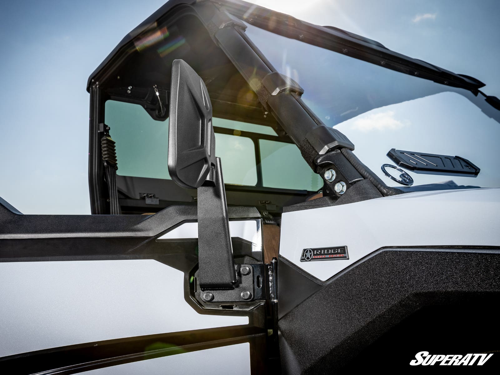 https://media.superatv.com/media/catalog/product/k/a/kawasaki-ridge-side-view-mirror_04_1.jpg