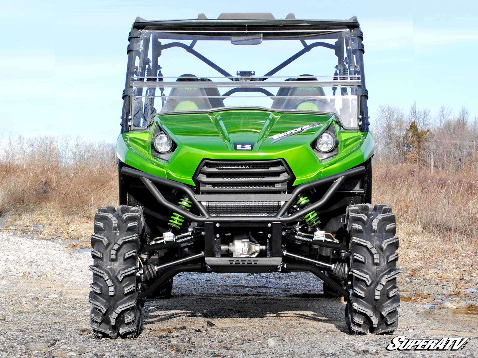 https://media.superatv.com/media/catalog/product/k/a/kawasaki-teryx-teryx-4-high-clearance-forward-offset-front-a-arms-03b_2.jpg
