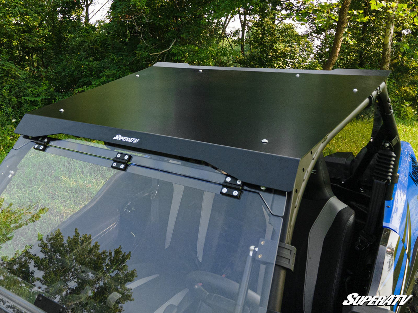 https://media.superatv.com/media/catalog/product/k/a/kawasaki_krx_aluminum_roof_2.jpg?optimize=high&fit=bounds&height=&width=