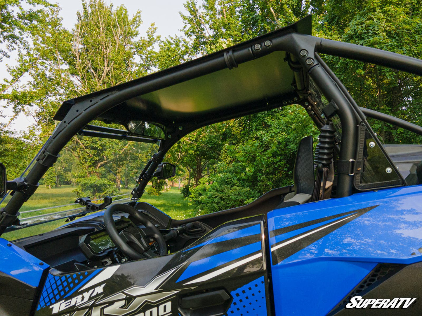 https://media.superatv.com/media/catalog/product/k/a/kawasaki_krx_aluminum_roof_6.jpg?optimize=high&fit=bounds&height=&width=