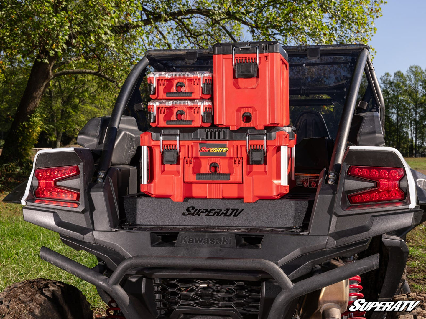 https://media.superatv.com/media/catalog/product/k/a/kawasaki_krx_milwaukee_packout_mount_05.jpg?optimize=high&fit=bounds&height=&width=3840