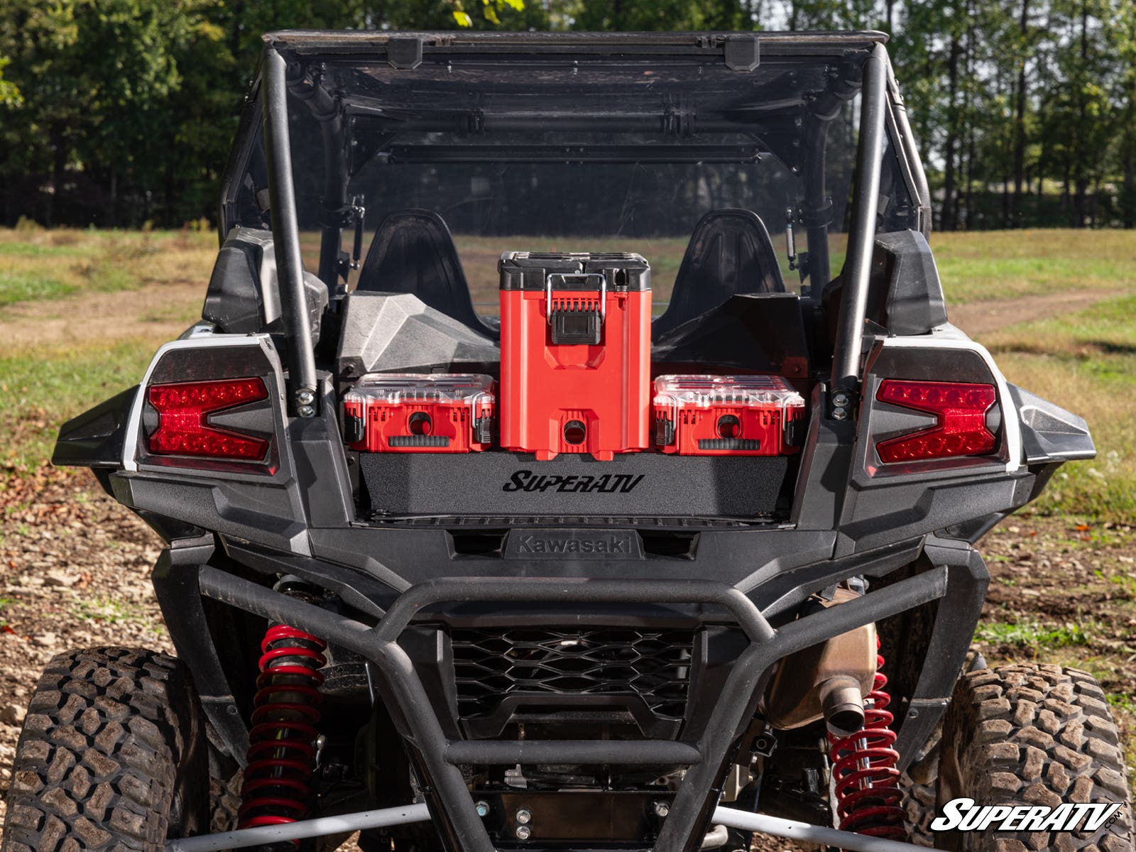 https://media.superatv.com/media/catalog/product/k/a/kawasaki_krx_milwaukee_packout_mount_07.jpg?optimize=high&fit=bounds&height=&width=3840