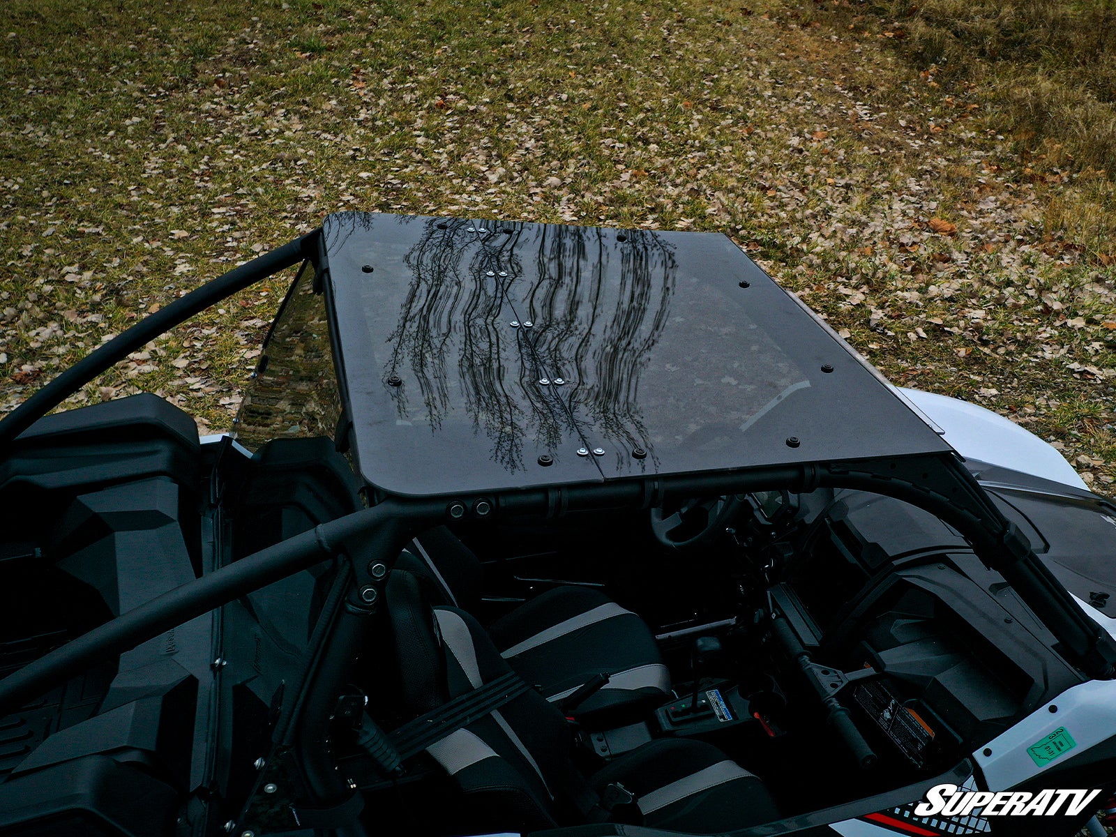 https://media.superatv.com/media/catalog/product/k/a/kawasaki_krx_roof_5.jpg?optimize=high&fit=bounds&height=&width=3840&quality=85&auto=webp&format=pjpg