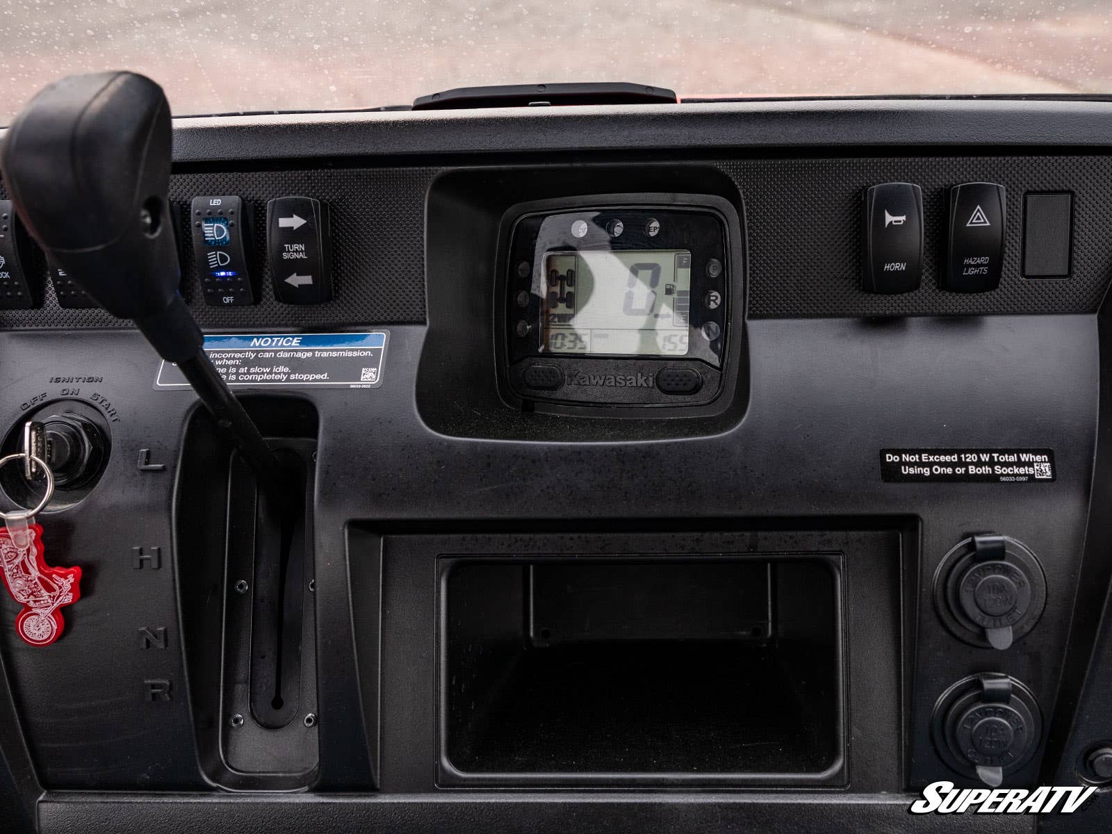 https://media.superatv.com/media/catalog/product/k/a/kawasaki_mule_fxt_turn_signal_kit_5_2.jpg