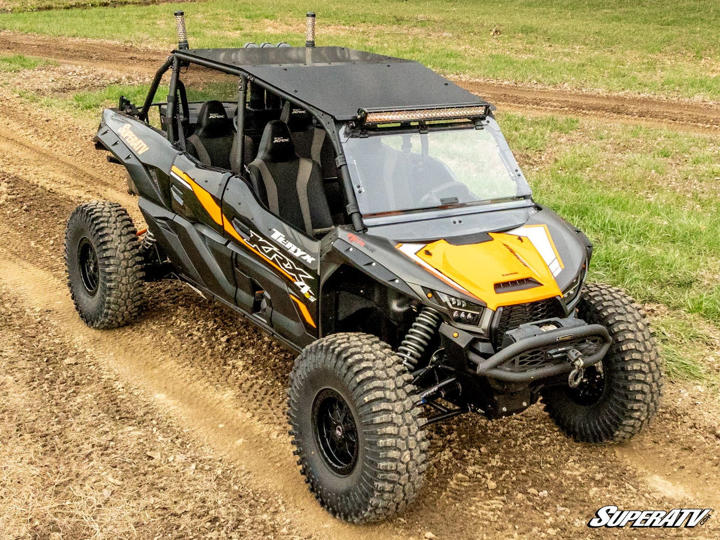 https://media.superatv.com/media/catalog/product/k/a/kawasaki_teryx_krx4_aluminum_roof_04a.jpg