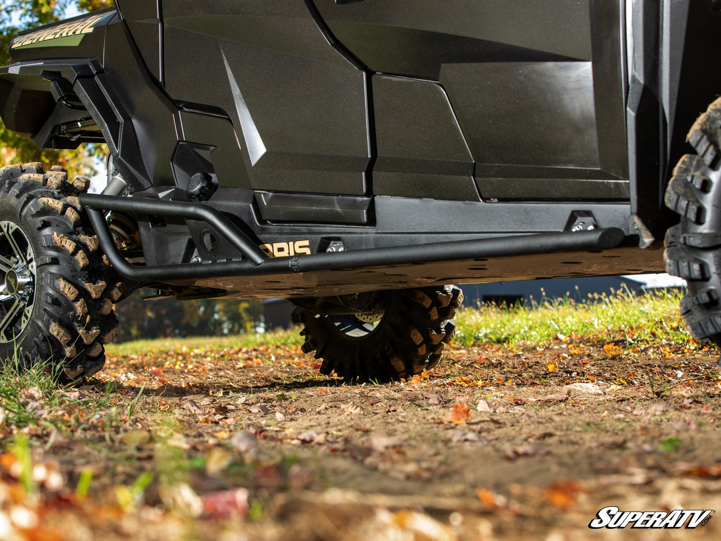 https://media.superatv.com/media/catalog/product/p/o/polaris-general-xp4-tree-kicker-nerf-bars_07.jpg?optimize=high&fit=bounds&height=&width=3840&quality=85&auto=webp&format=pjpg