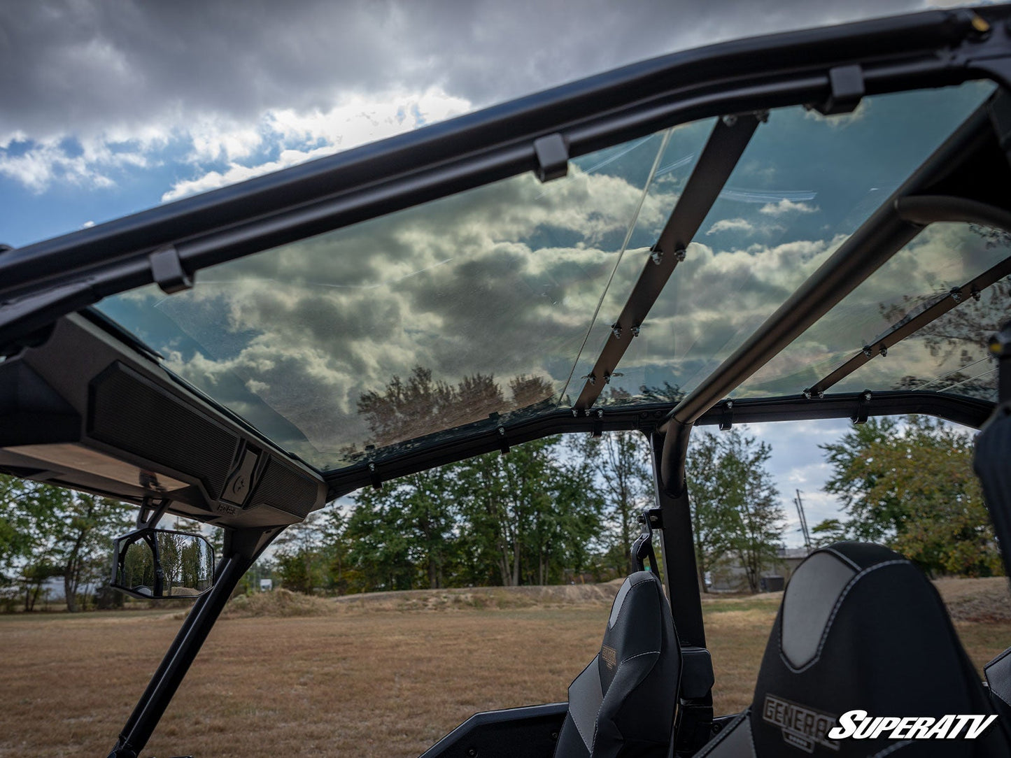 https://media.superatv.com/media/catalog/product/p/o/polaris-general4-tinted-roof-07a_1.jpg?optimize=high&fit=bounds&height=&width=3840&quality=85&auto=webp&format=pjpg