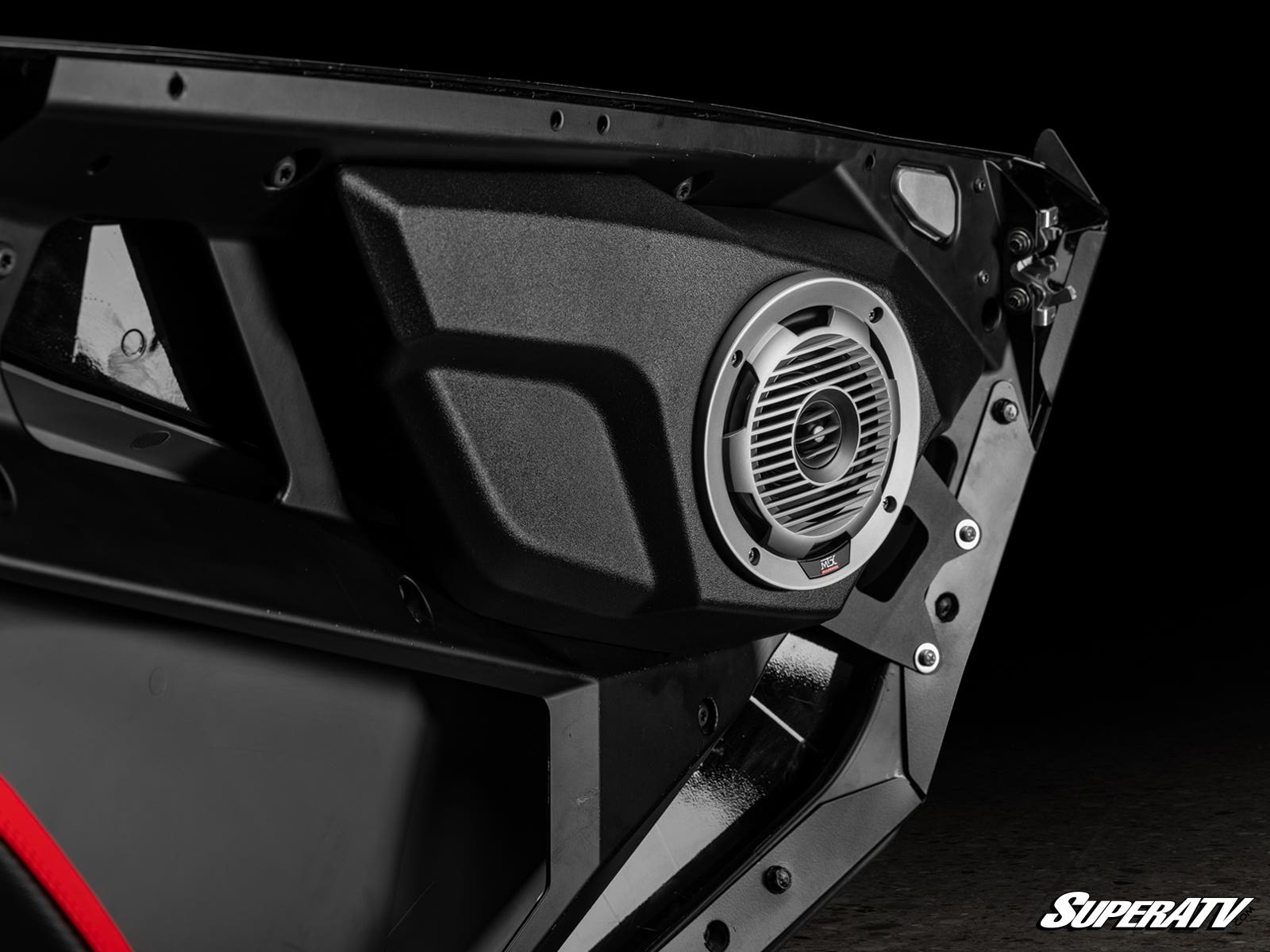 https://media.superatv.com/media/catalog/product/p/o/polaris-pro-xp-door-speaker-pod_03_2.jpg?optimize=high&fit=bounds&height=&width=3840