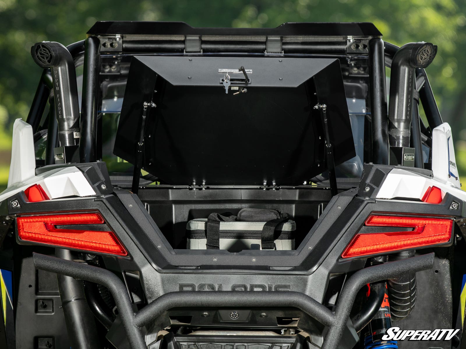https://media.superatv.com/media/catalog/product/p/o/polaris-pro-xp-trunk-enclosure_03_1.jpg