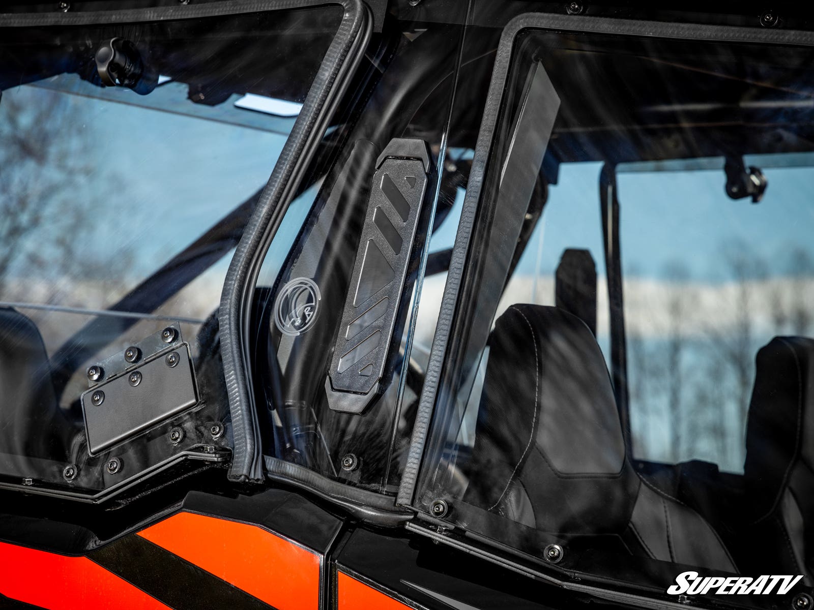 https://media.superatv.com/media/catalog/product/p/o/polaris-pros-4-upper-poly-door_16.jpg?optimize=high&fit=bounds&height=&width=3840