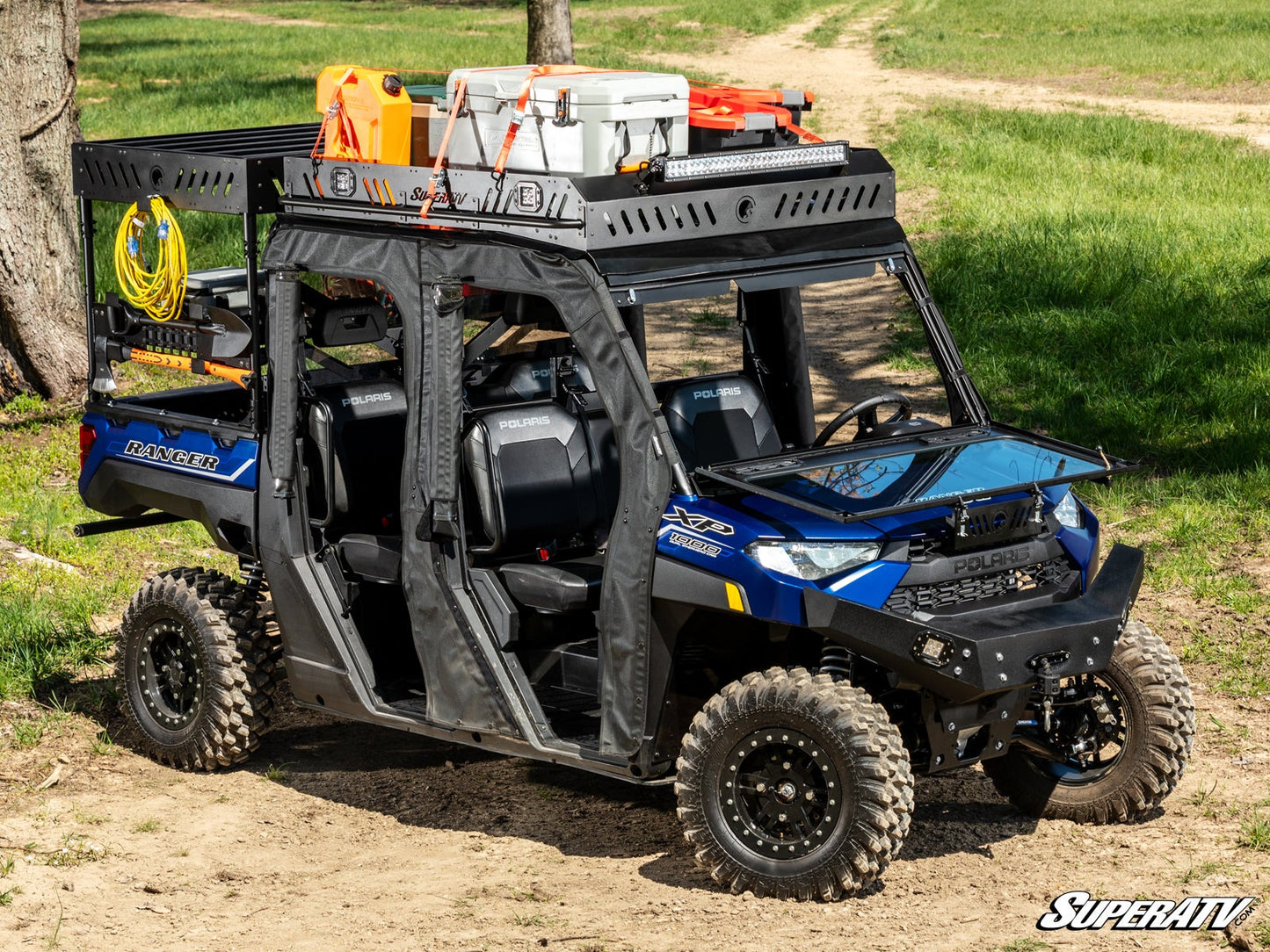 https://media.superatv.com/media/catalog/product/p/o/polaris-ranger-1000-k-crew-extruded-aluminum-roof-rack_04_1.jpg?optimize=high&fit=bounds&height=&width=3840&quality=85&auto=webp&format=pjpg