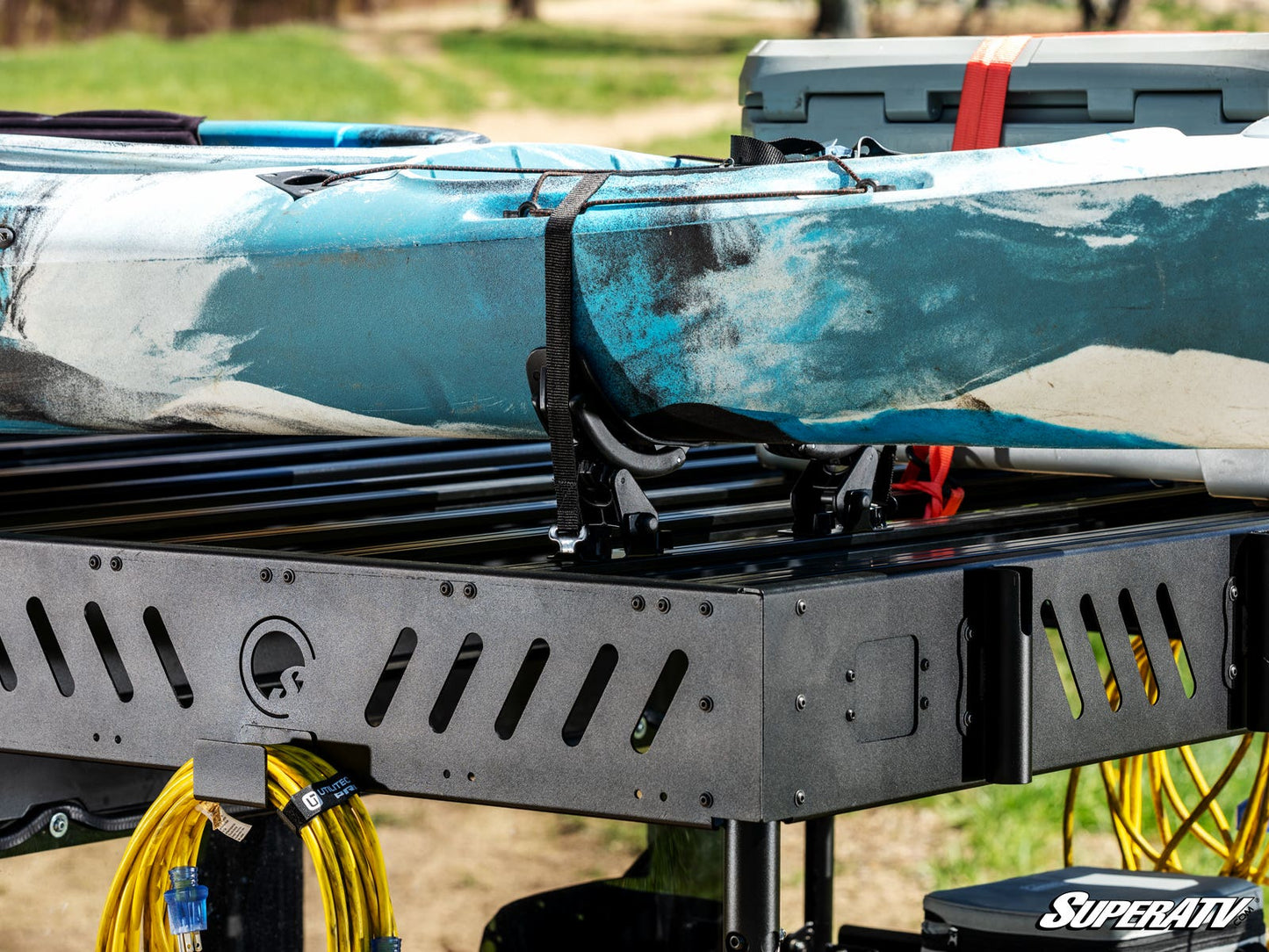 https://media.superatv.com/media/catalog/product/p/o/polaris-ranger-1000-k-crew-extruded-aluminum-roof-rack_12_1_1.jpg