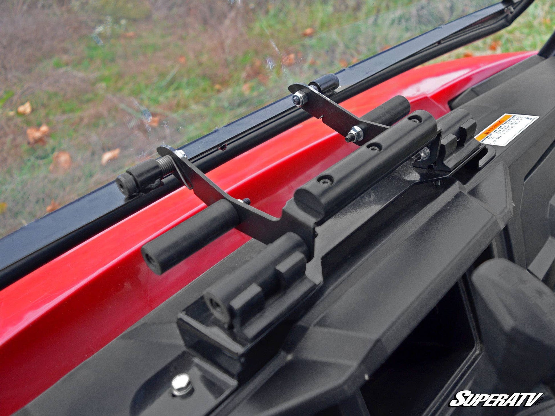 https://media.superatv.com/media/catalog/product/p/o/polaris-ranger-midsize-scratch-resistant-flip-windshield-06.jpg