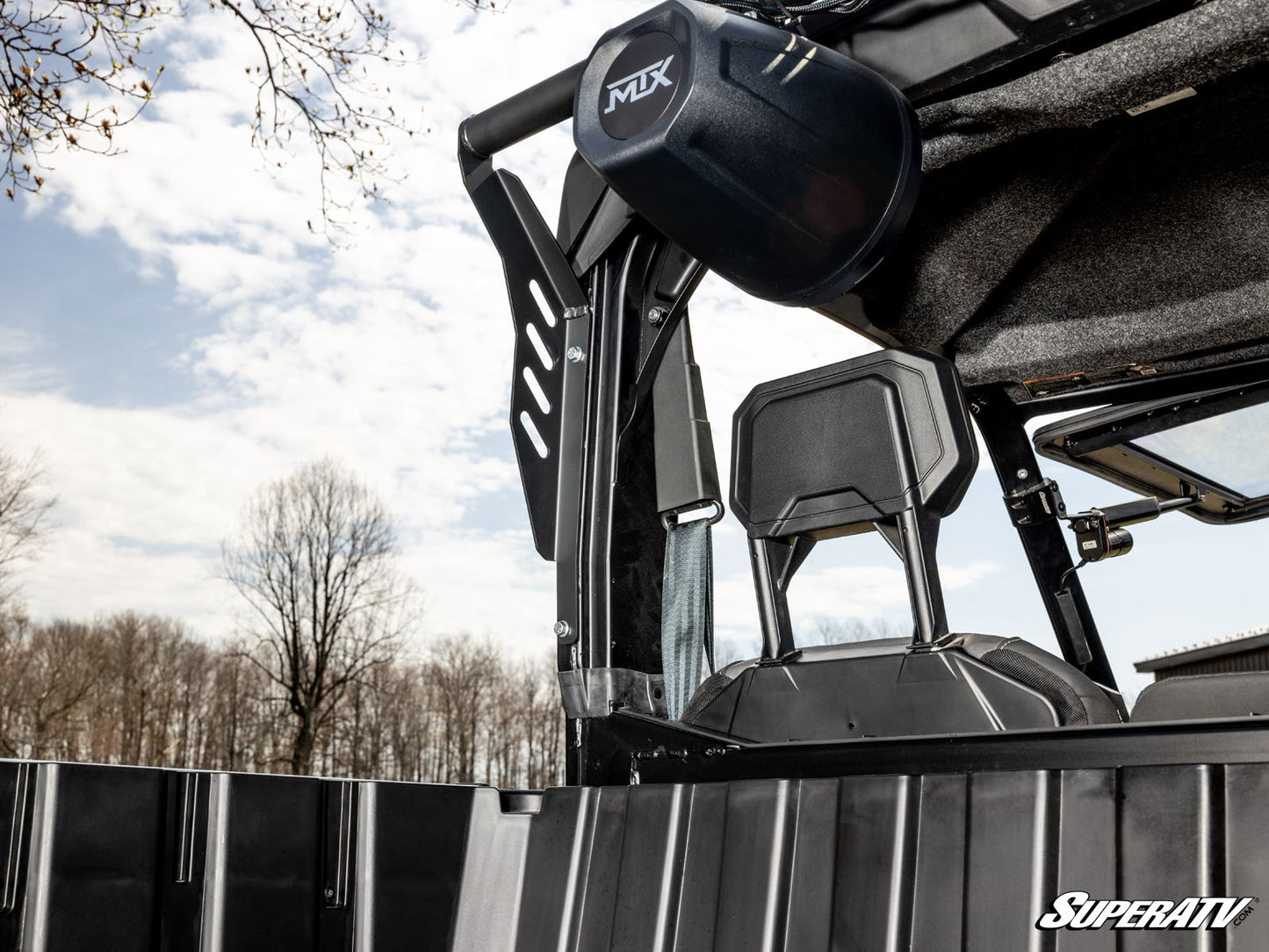 https://media.superatv.com/media/catalog/product/p/o/polaris-ranger-xd-speaker-mount-bar_07.jpg