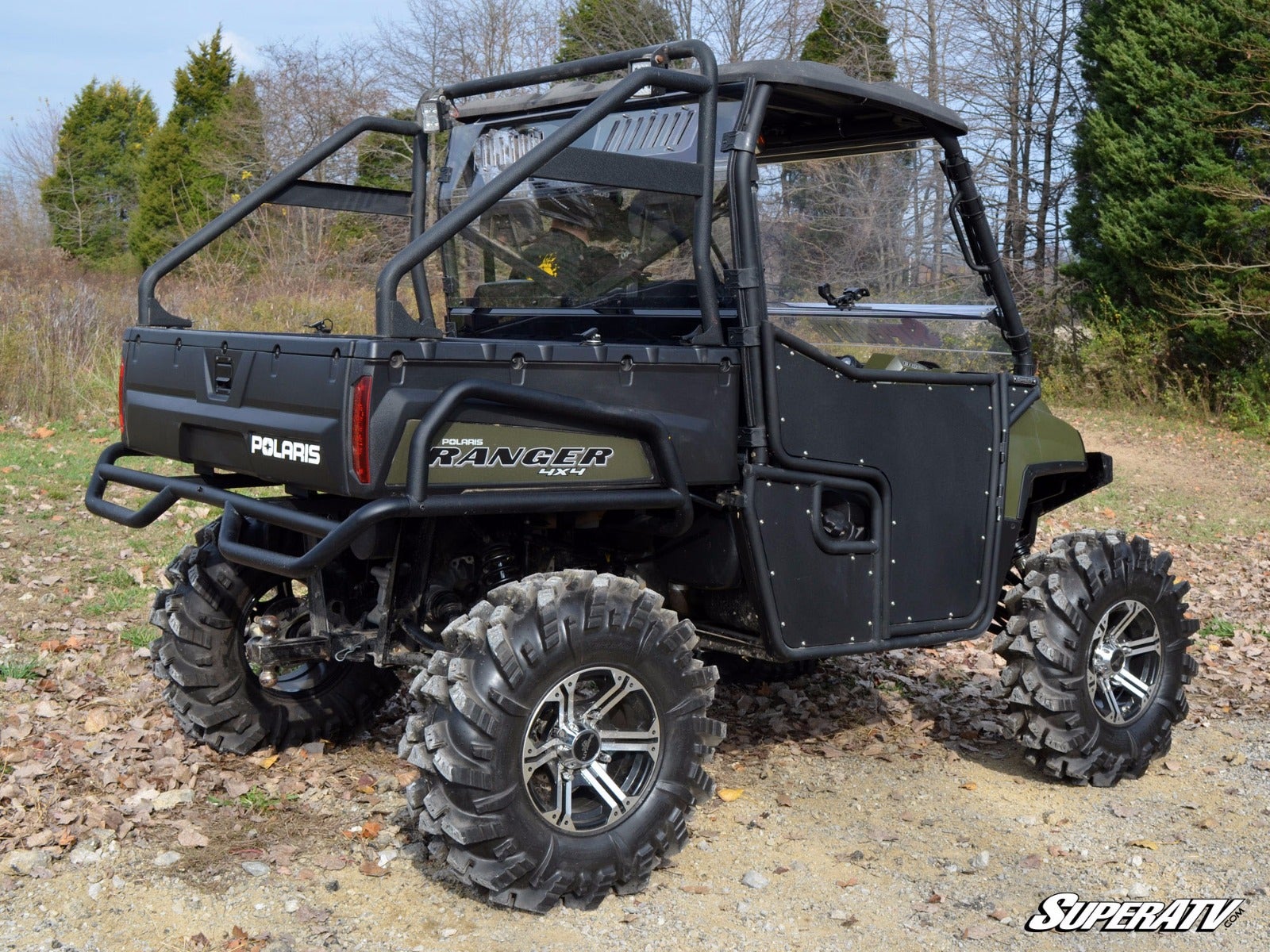https://media.superatv.com/media/catalog/product/p/o/polaris-ranger-xp-crew-rear-extreme-bumper-with-side-bed-guards-02_1.jpg?optimize=high&fit=bounds&height=&width=3840&quality=85&auto=webp&format=pjpg