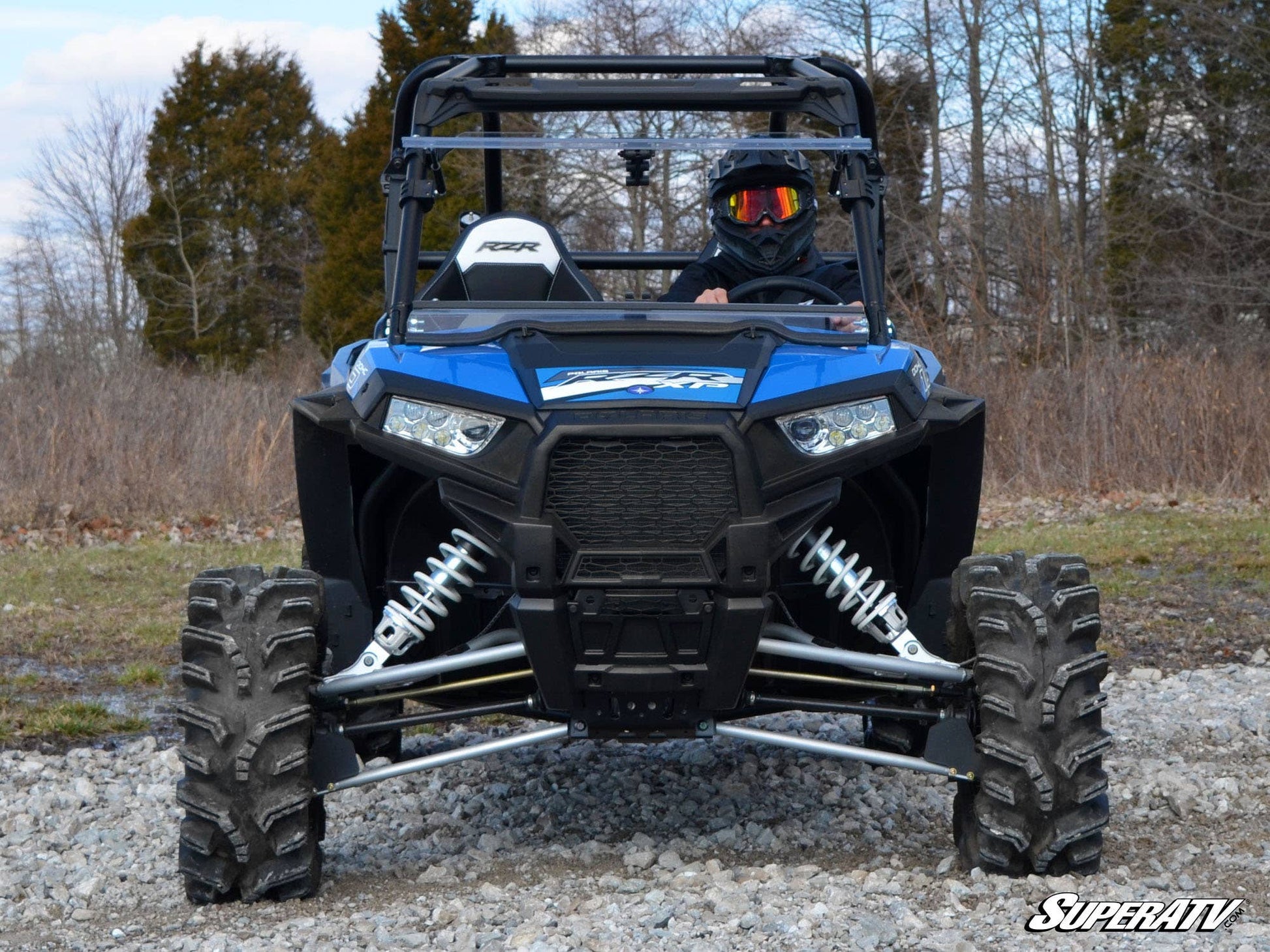 https://media.superatv.com/media/catalog/product/p/o/polaris-rzr-900-1000-scratch-resistant-flip-windshield-02_2_1.jpg