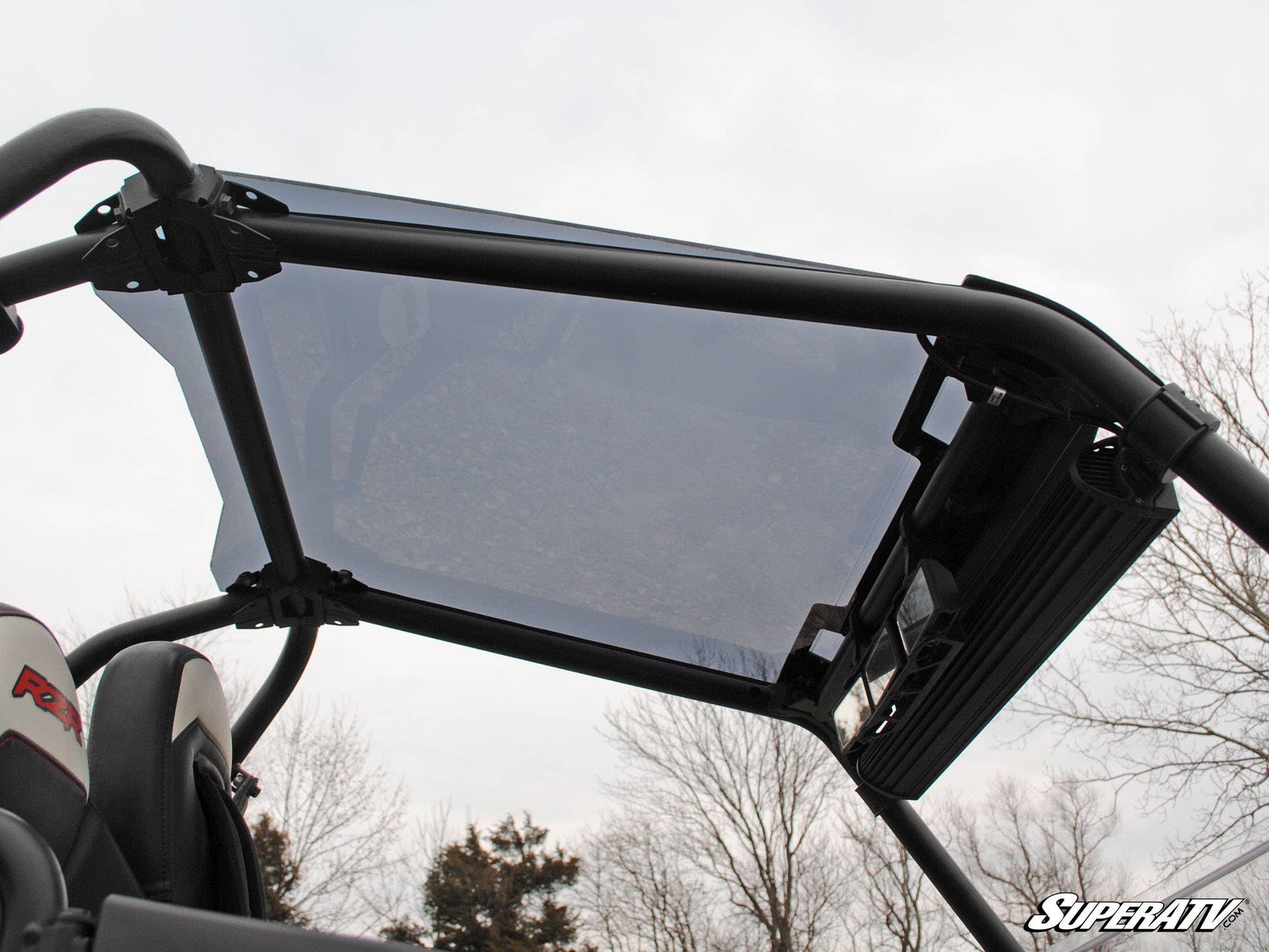 https://media.superatv.com/media/catalog/product/p/o/polaris-rzr-900-1000-tinted-roof-05_1.jpg?optimize=high&fit=bounds&height=&width=