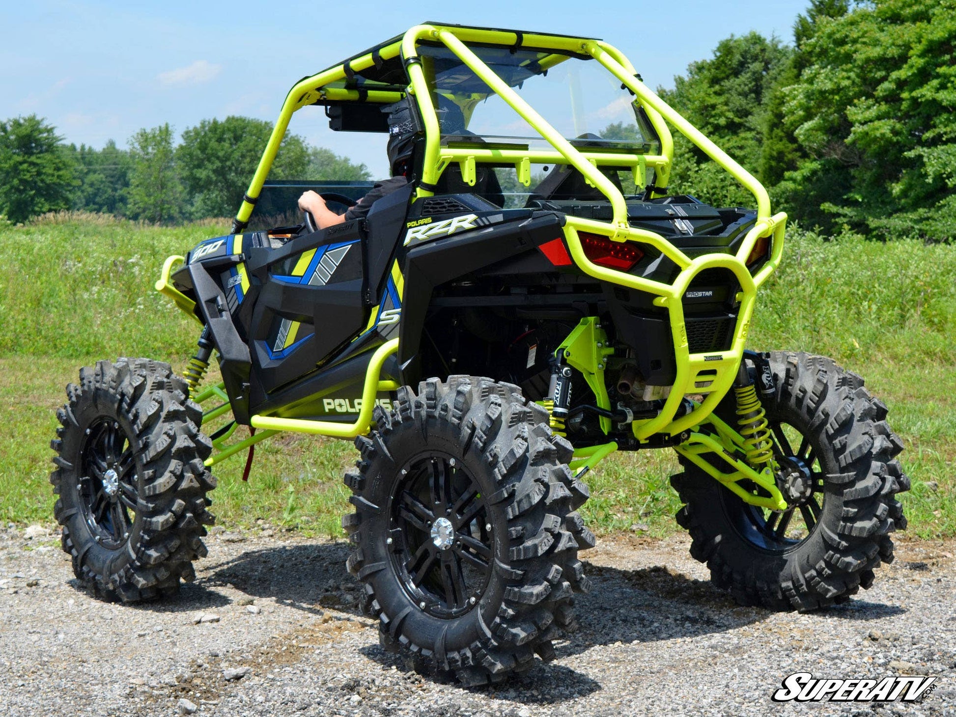 https://media.superatv.com/media/catalog/product/p/o/polaris-rzr-900-scratch-resistant-rear-windshield-03.jpg