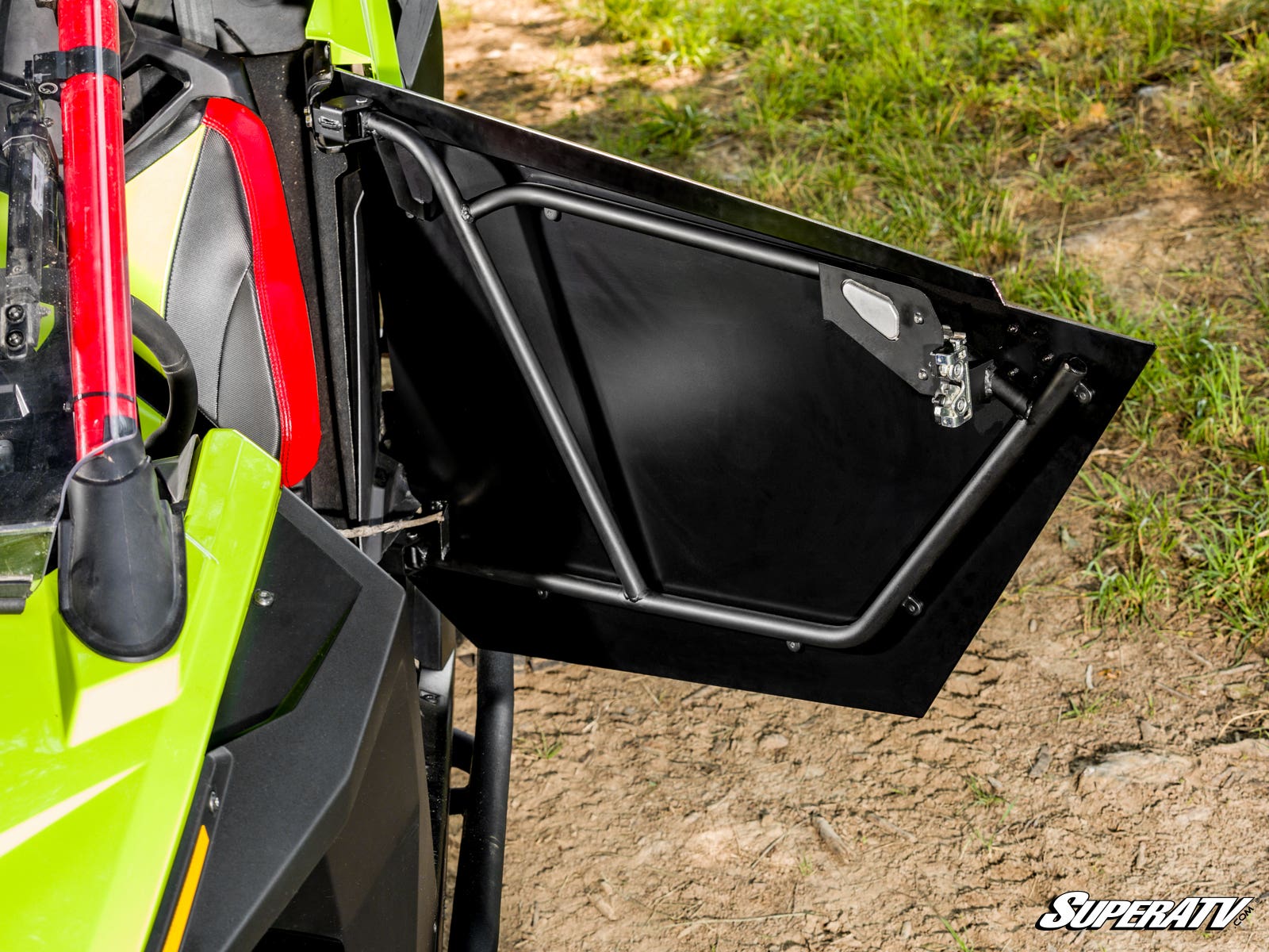 https://media.superatv.com/media/catalog/product/p/o/polaris-rzr-pro-r-aluminum-half-door_07_1.jpg