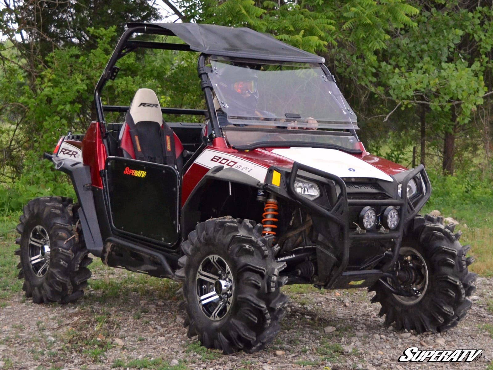 https://media.superatv.com/media/catalog/product/p/o/polaris-rzr-scratch-resistant-flip-windshield-03_1_1.jpg