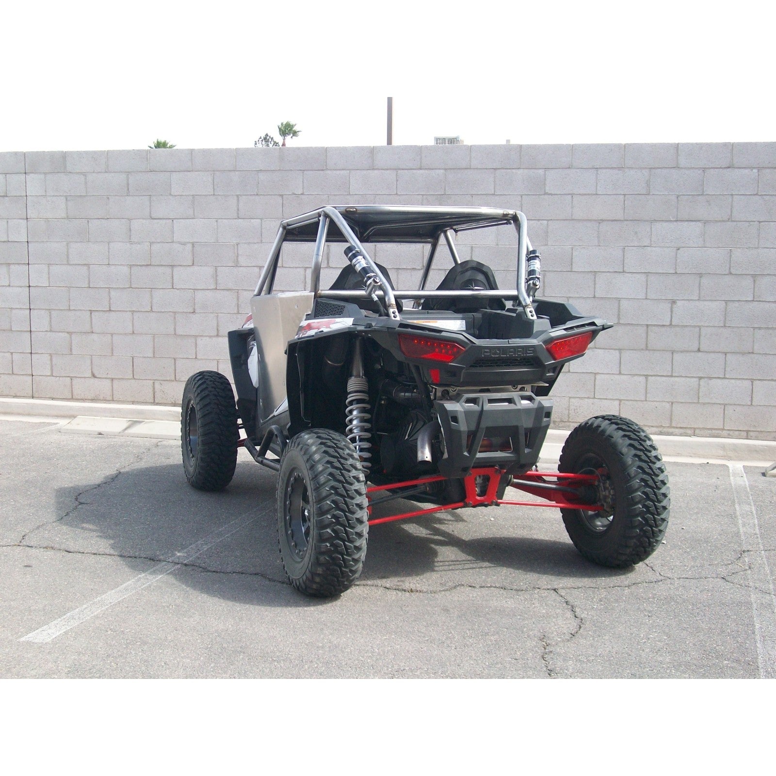 https://50caliberracing.com/1302-extra_large_default/polaris-rzr-xp-1000-roll-cage.jpg