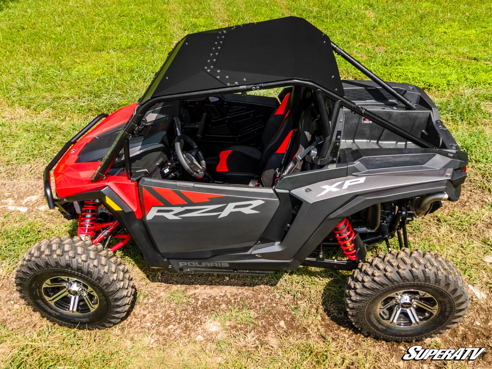 https://media.superatv.com/media/catalog/product/p/o/polaris-rzr-xp-1k-aluminum-roof_05.jpg