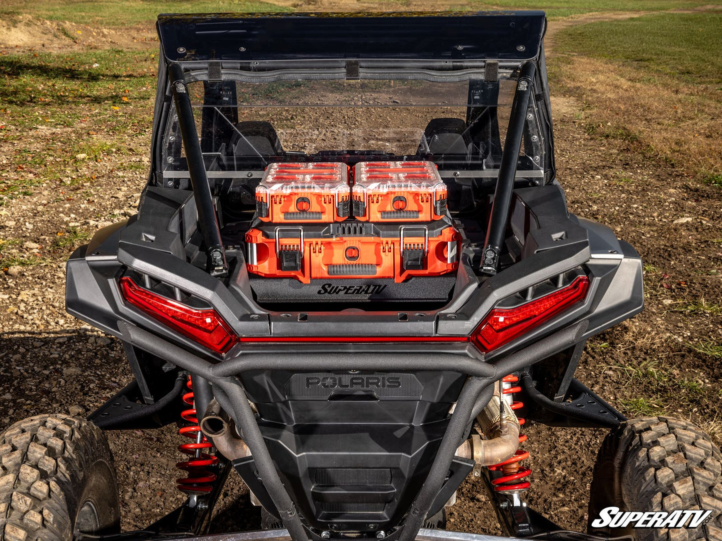 https://media.superatv.com/media/catalog/product/p/o/polaris-rzr-xp-milwaukee-packout-mount_03.jpg
