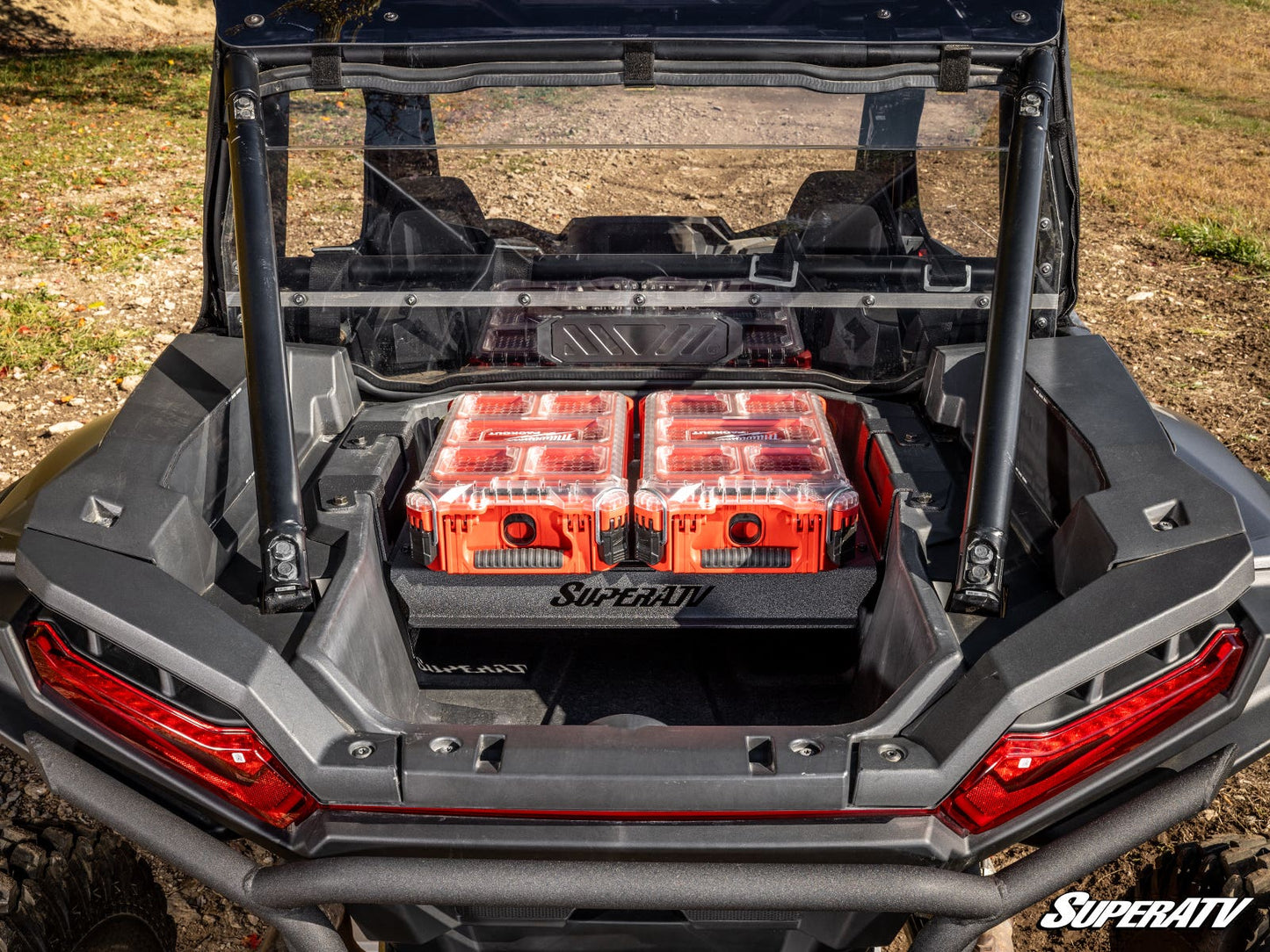 https://media.superatv.com/media/catalog/product/p/o/polaris-rzr-xp-milwaukee-packout-mount_05.jpg