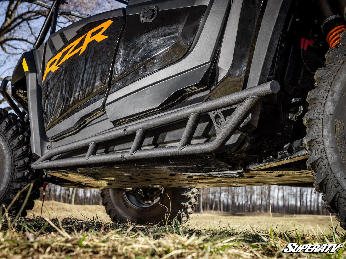 https://media.superatv.com/media/catalog/product/p/o/polaris-rzr-xp4-nerf-bar-tree-kicker_06.jpg