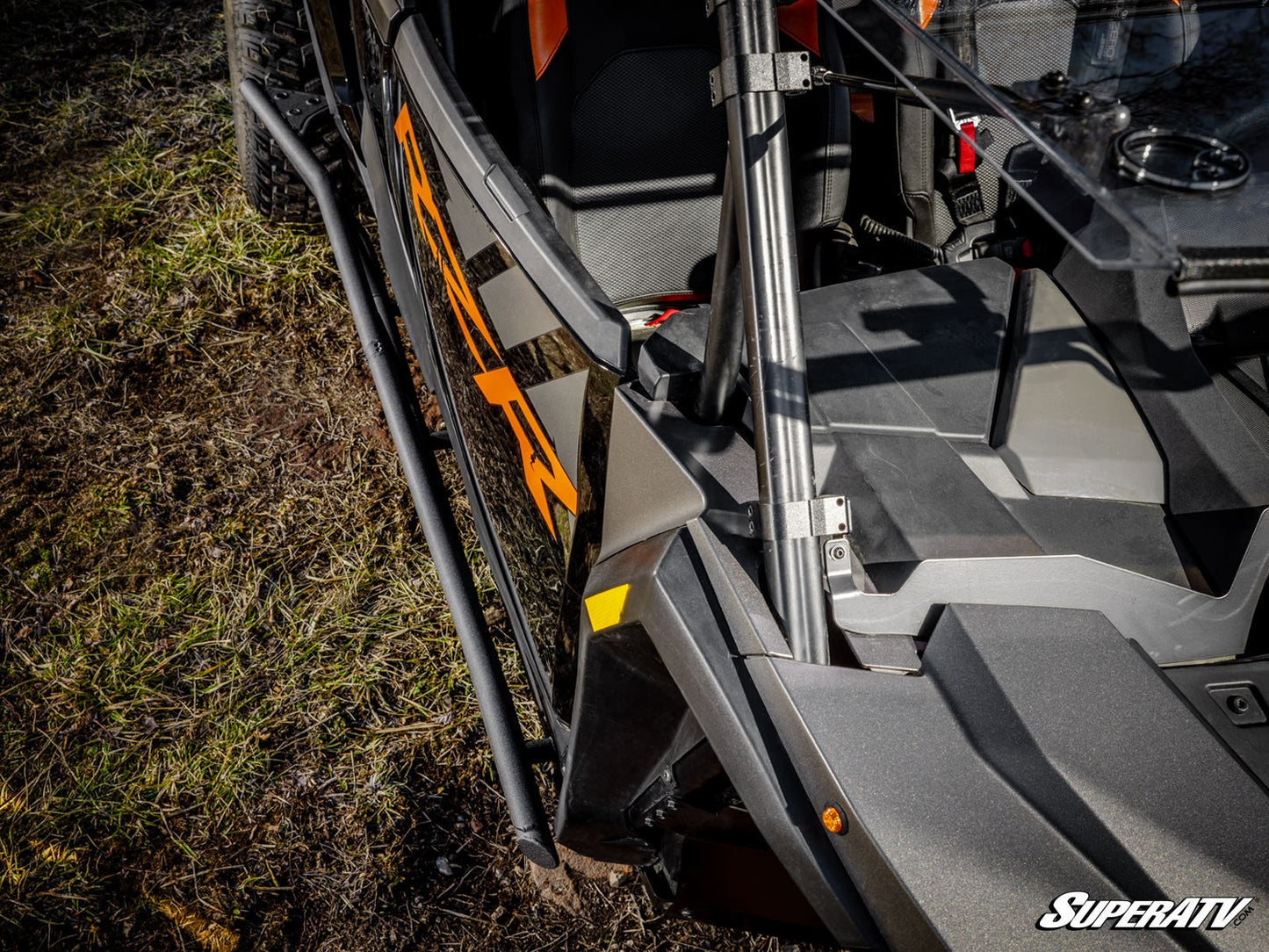 https://media.superatv.com/media/catalog/product/p/o/polaris-rzr-xp4-nerf-bar-tree-kicker_10.jpg