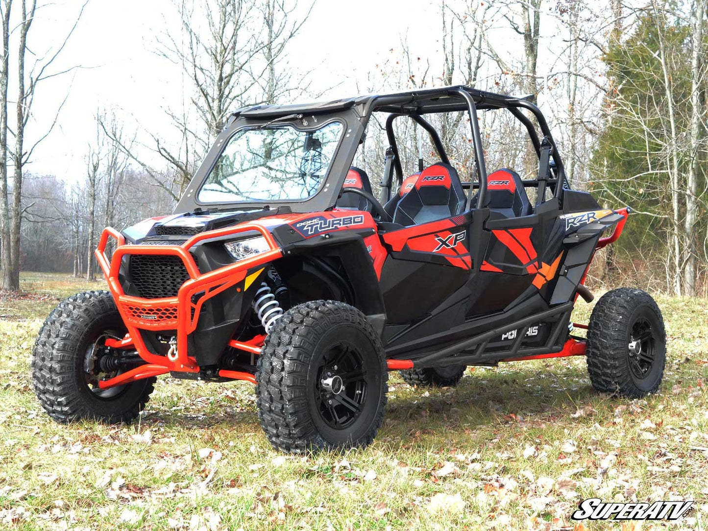https://media.superatv.com/media/catalog/product/p/o/polaris-rzr4-nerf-bars-02b_2.jpg?optimize=high&fit=bounds&height=&width=3840&quality=85&auto=webp&format=pjpg
