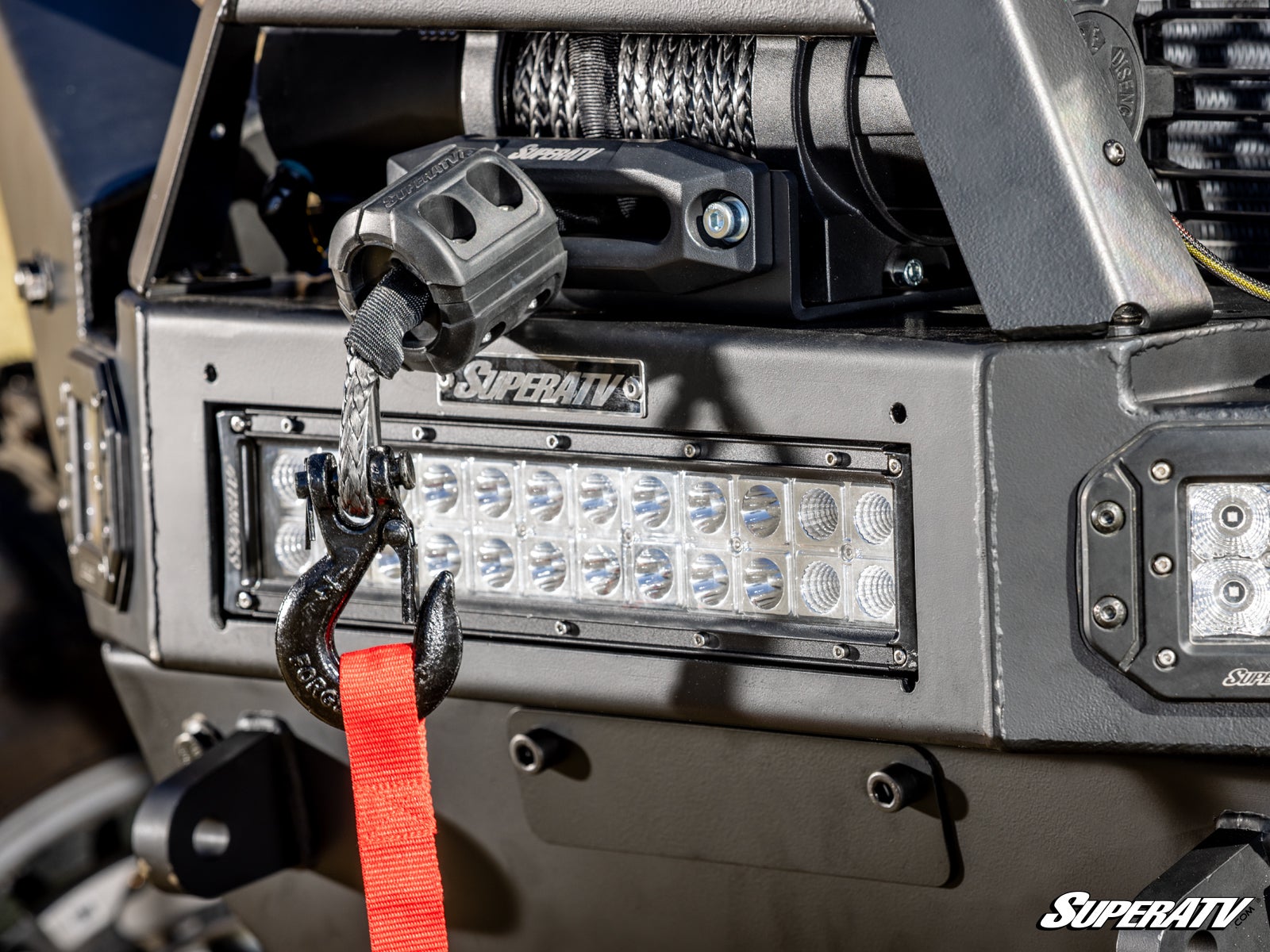 https://media.superatv.com/media/catalog/product/p/o/polaris-xpedition-front-bumber-gaurd_15_2.jpg?optimize=high&fit=bounds&height=&width=3840&quality=85&auto=webp&format=pjpg