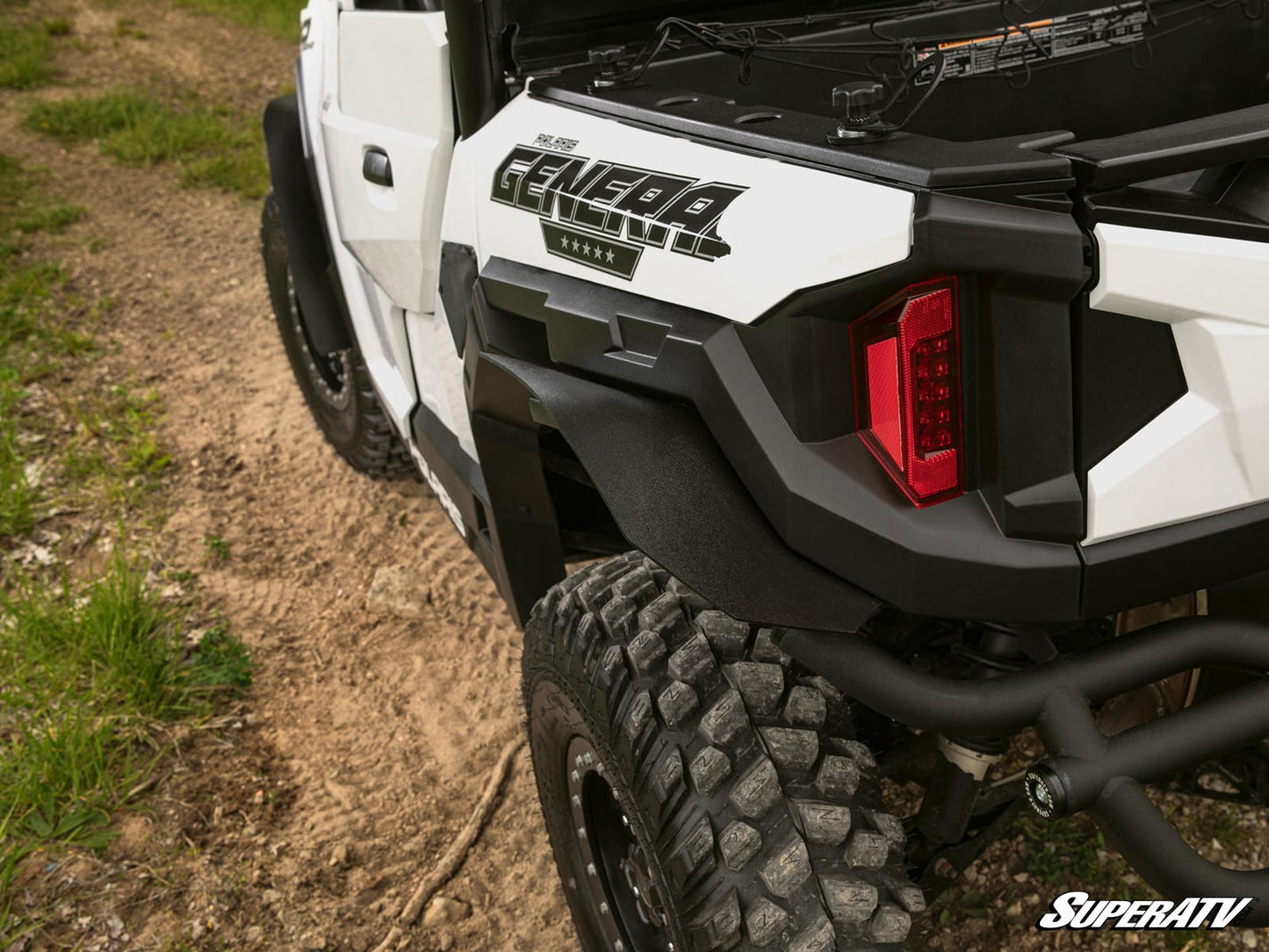 https://media.superatv.com/media/catalog/product/p/o/polaris_general_1000_fender_flares_5.jpg?optimize=high&fit=bounds&height=&width=
