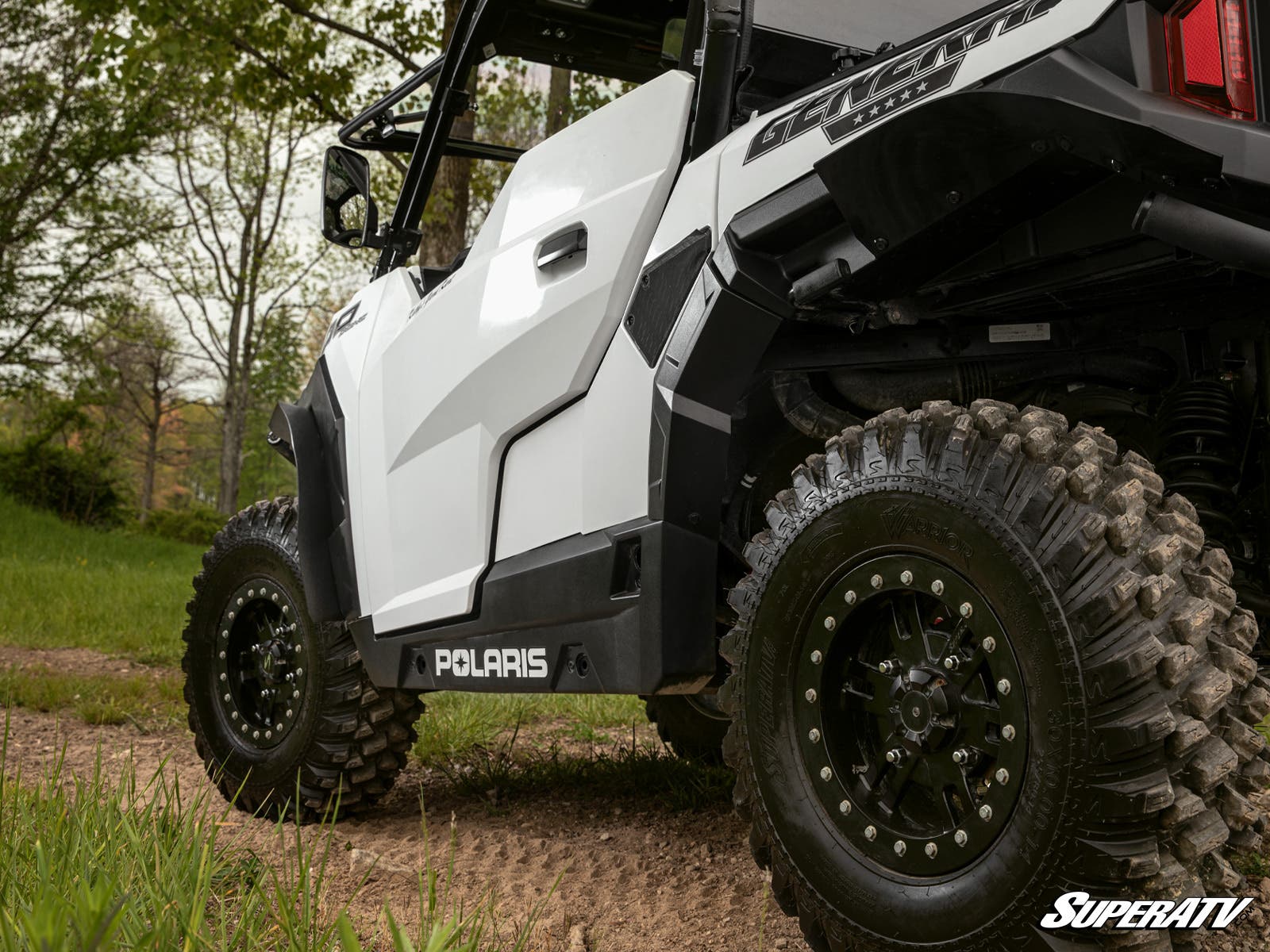 https://media.superatv.com/media/catalog/product/p/o/polaris_general_1000_fender_flares_6.jpg?optimize=high&fit=bounds&height=&width=